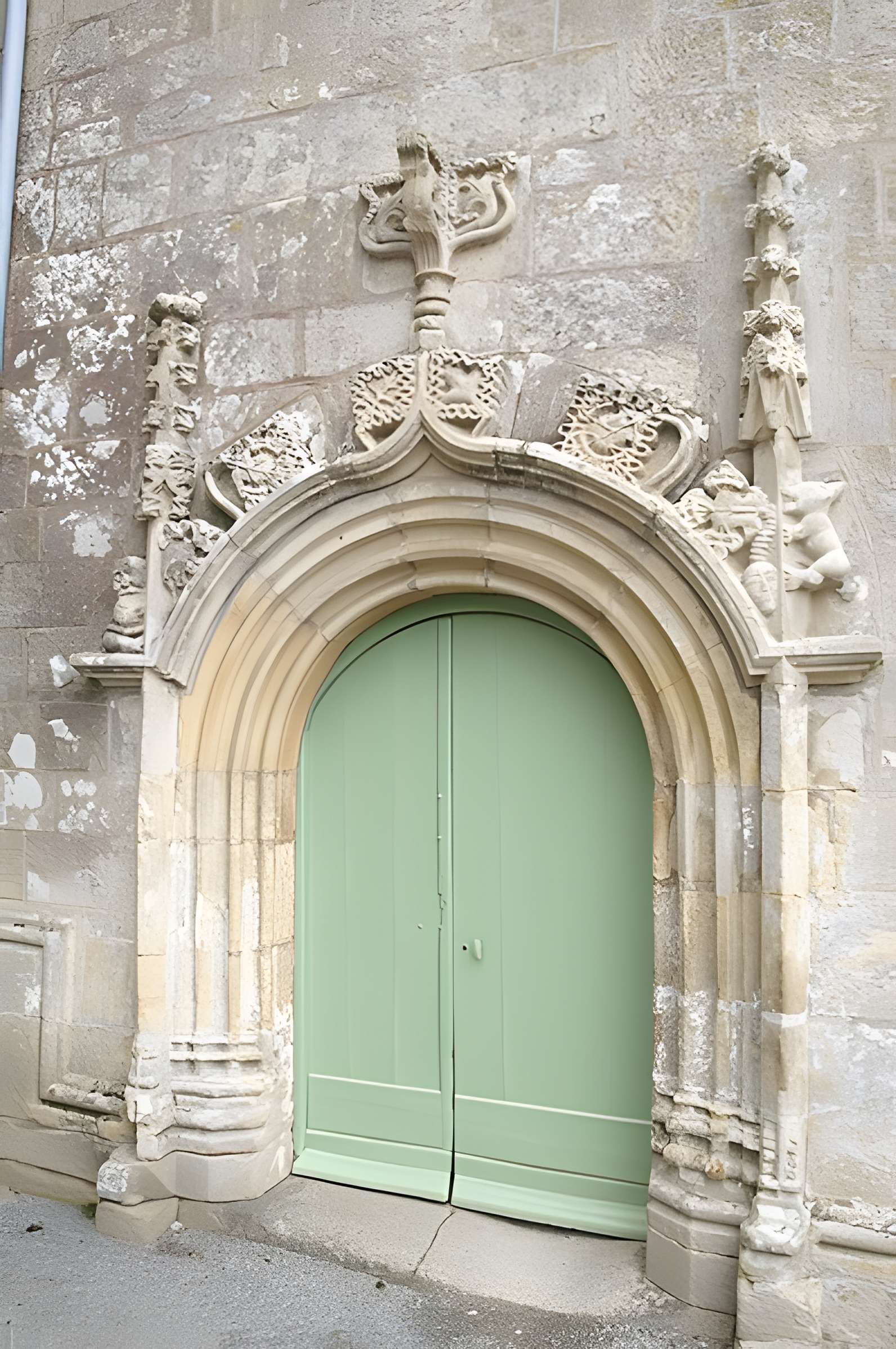 Église Notre-Dame de Jugon-les-Lacs