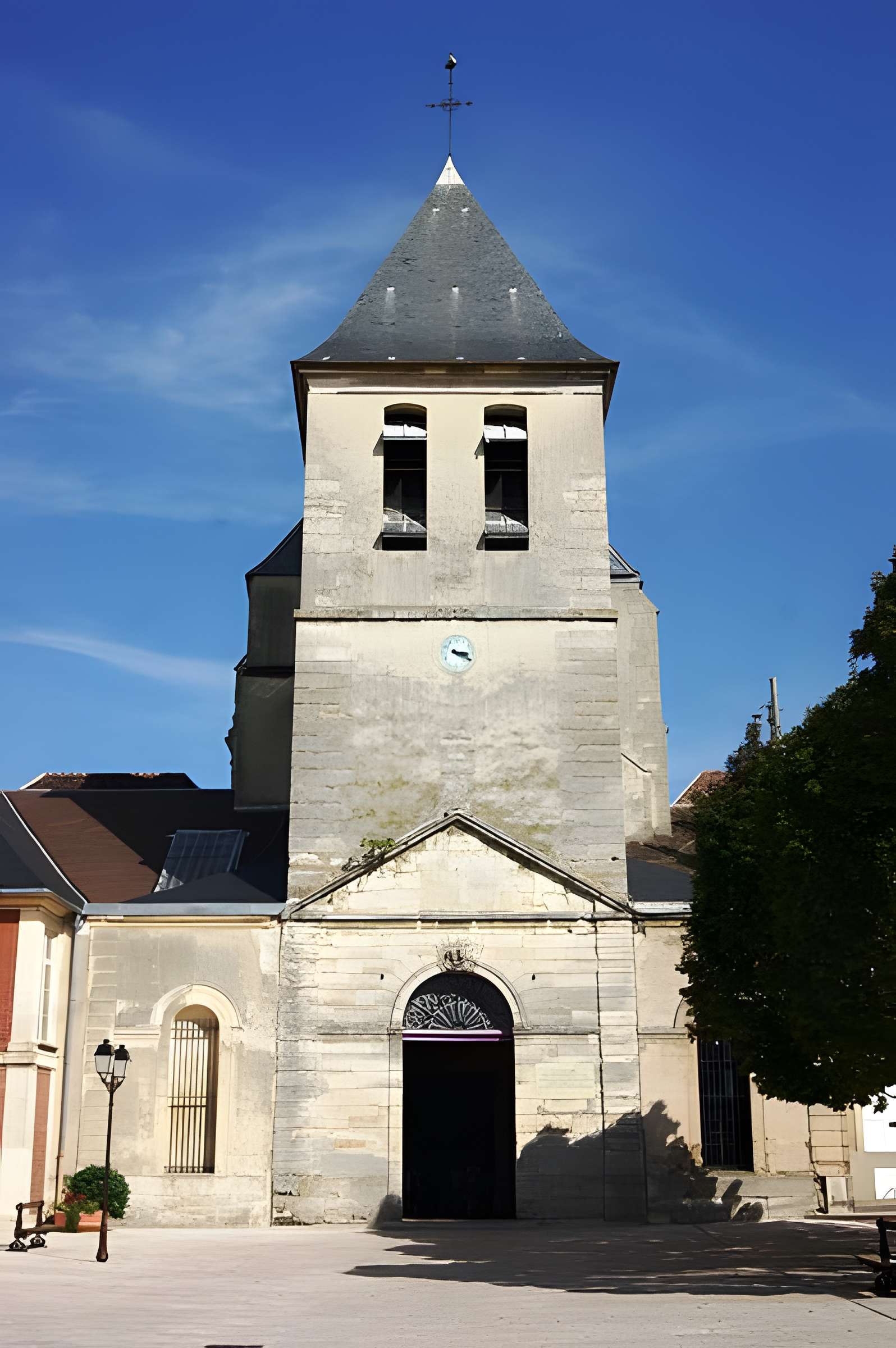 Abbatiale Notre-Dame-des-Ardents et Saint-Pierre de Lagny-sur-Marne