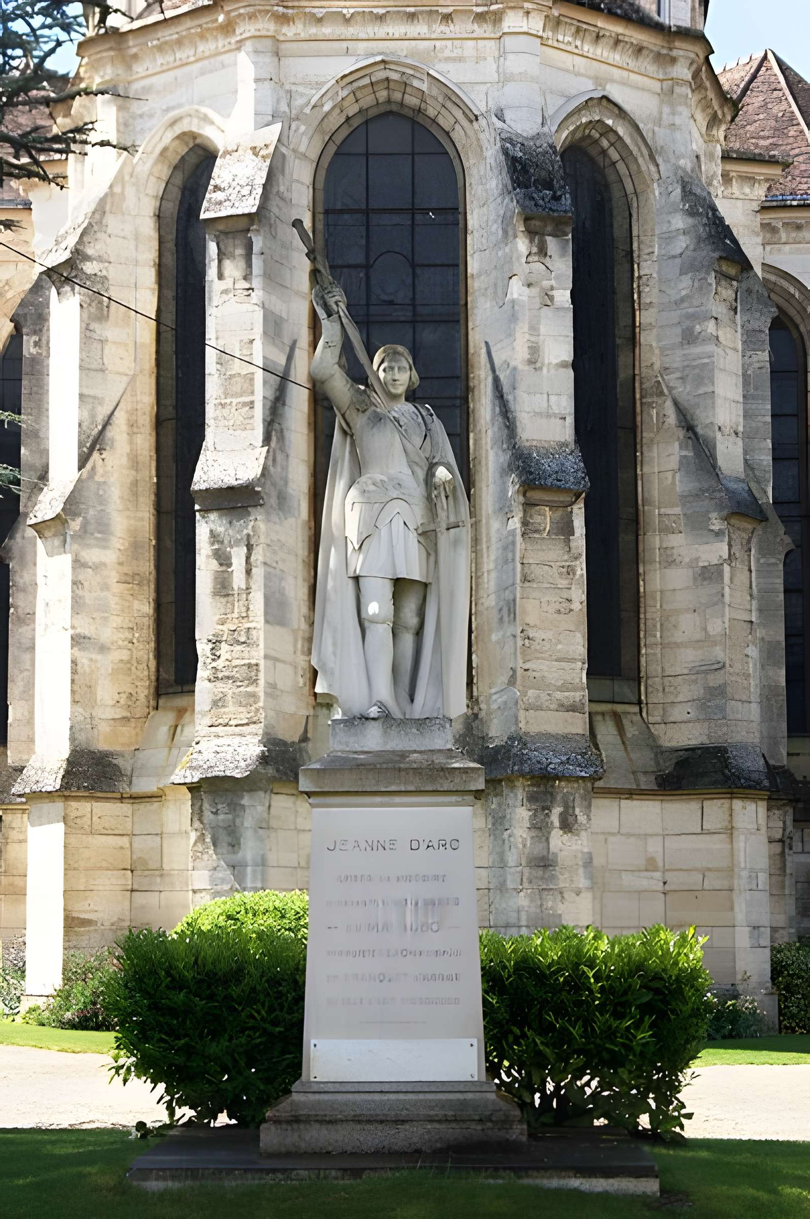 Abbatiale Notre-Dame-des-Ardents et Saint-Pierre de Lagny-sur-Marne