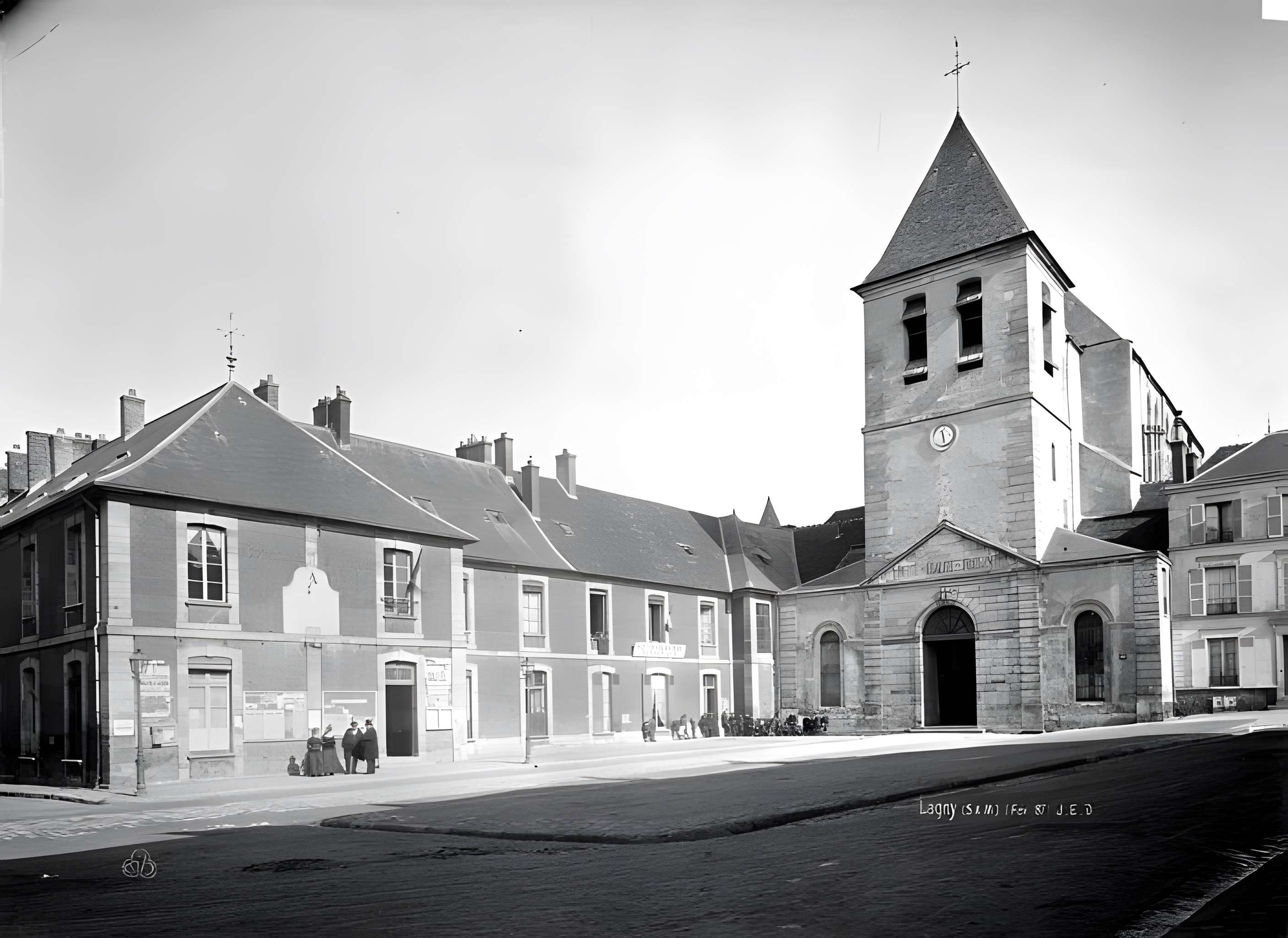 Abbatiale Notre-Dame-des-Ardents et Saint-Pierre de Lagny-sur-Marne
