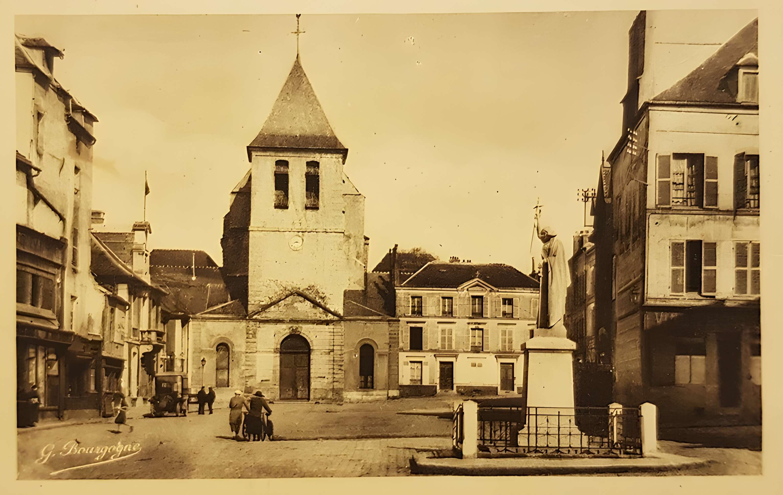 Abbatiale Notre-Dame-des-Ardents et Saint-Pierre de Lagny-sur-Marne