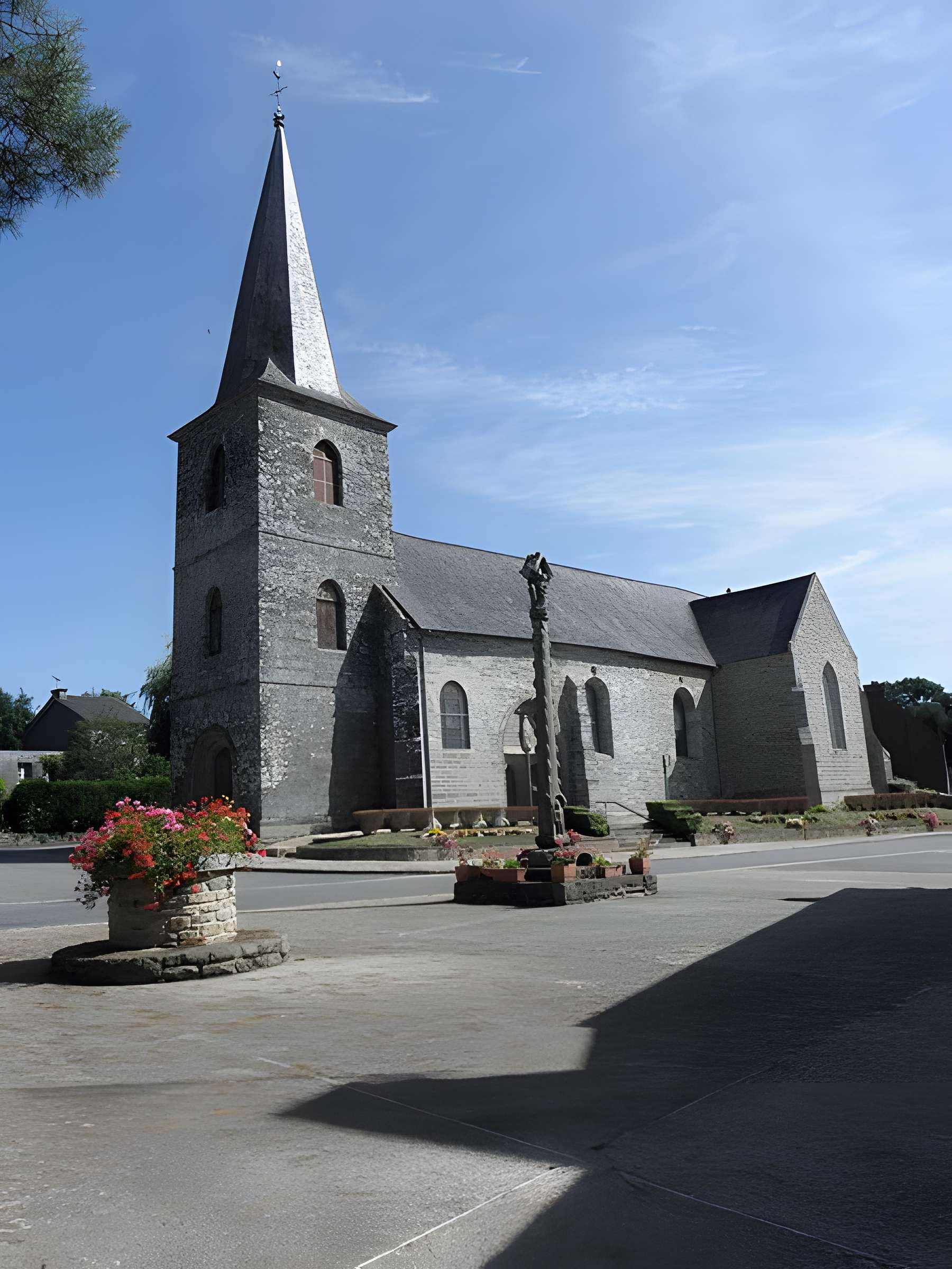 Église Notre-Dame de La Ferrière 