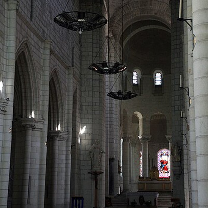 Photo de Abbatiale Notre-Dame-la-Blanche