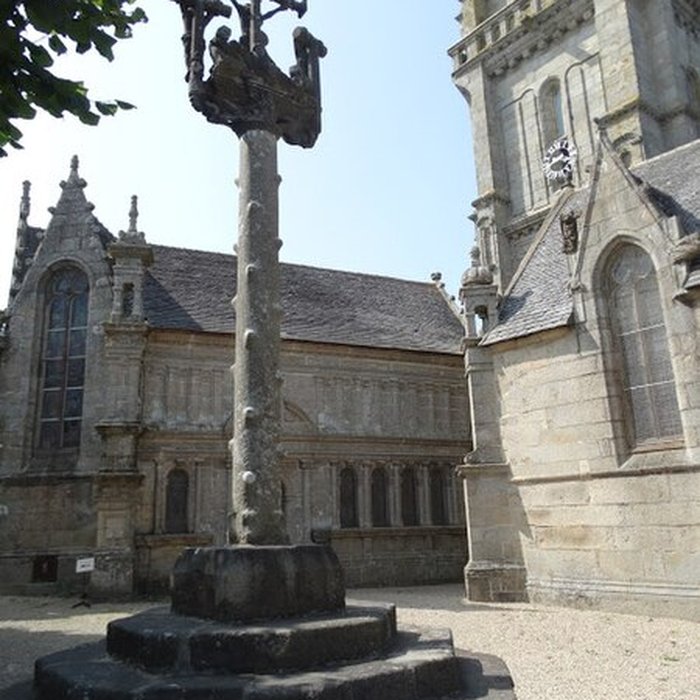 Photo de Église Notre-Dame de Lampaul-Guimiliau