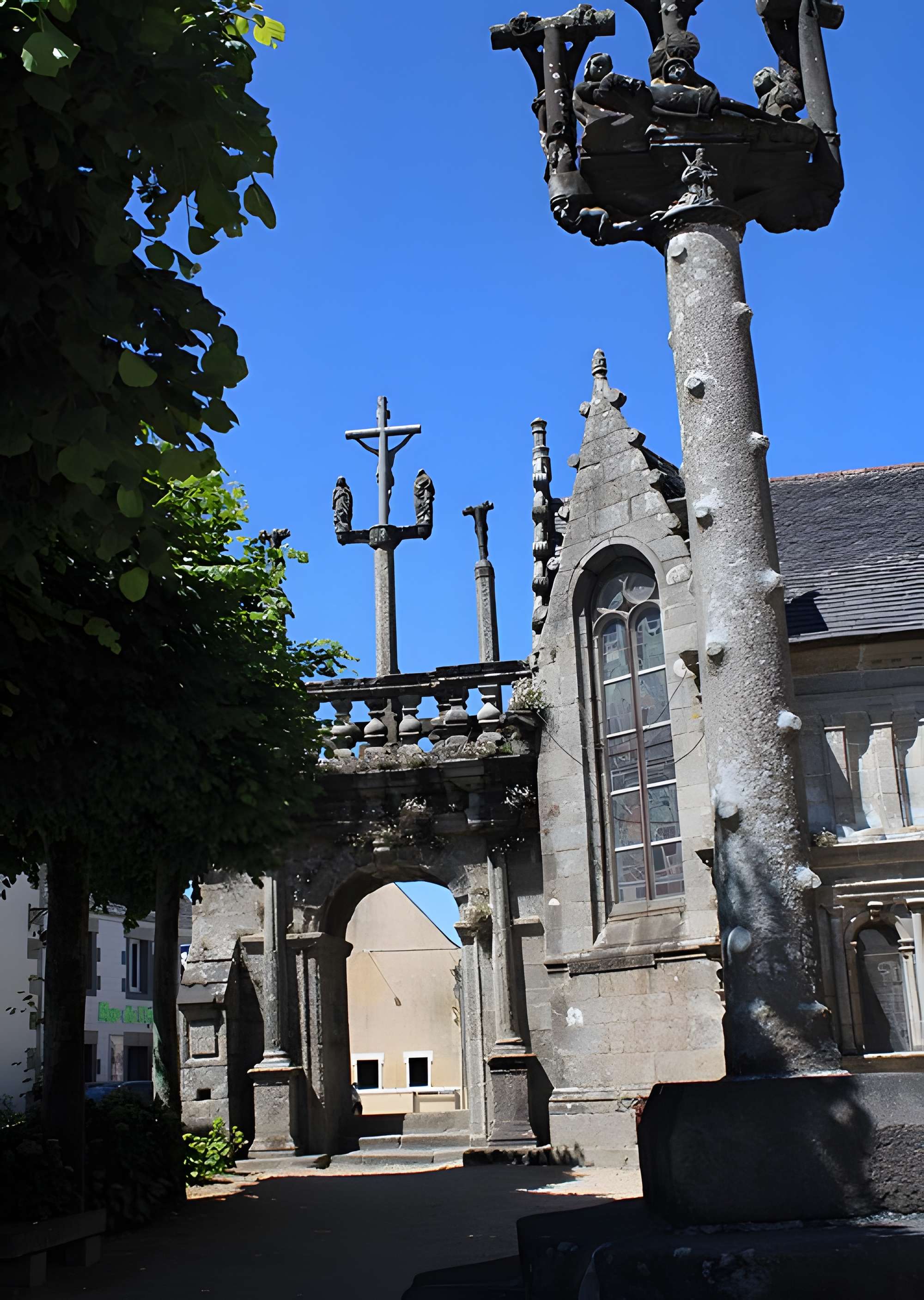 Église Notre-Dame de Lampaul-Guimiliau