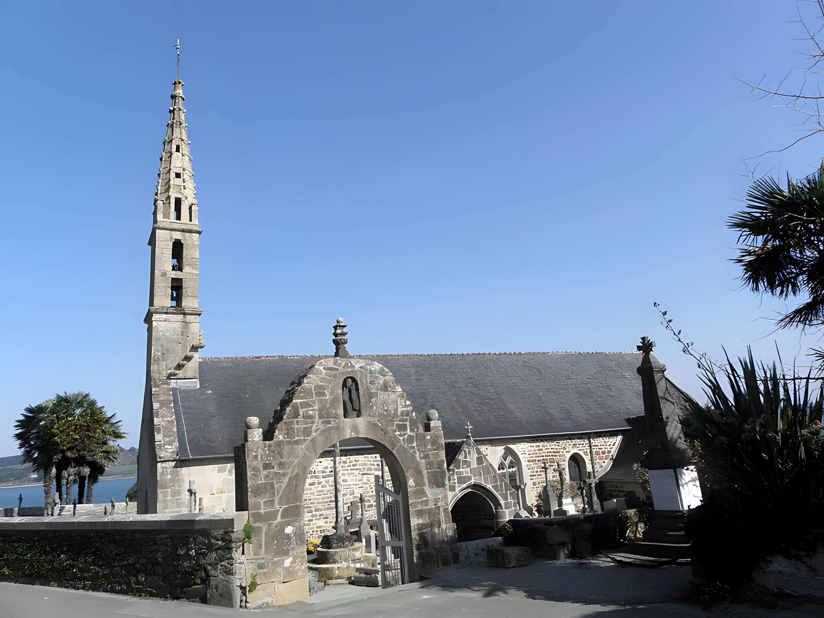 Église Notre-Dame de Landévennec