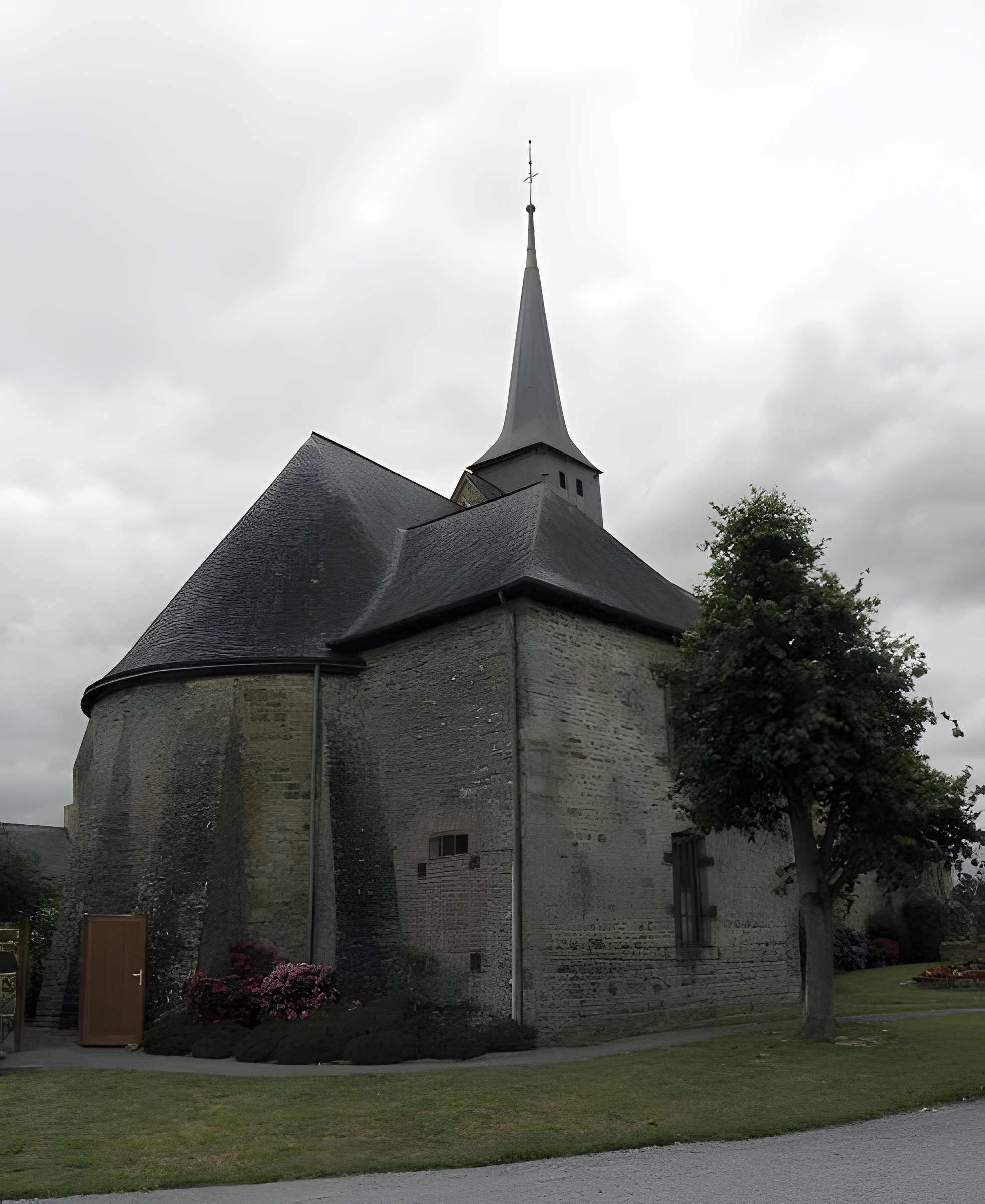 Église Notre-Dame de l'Assomption d'Arbrissel
