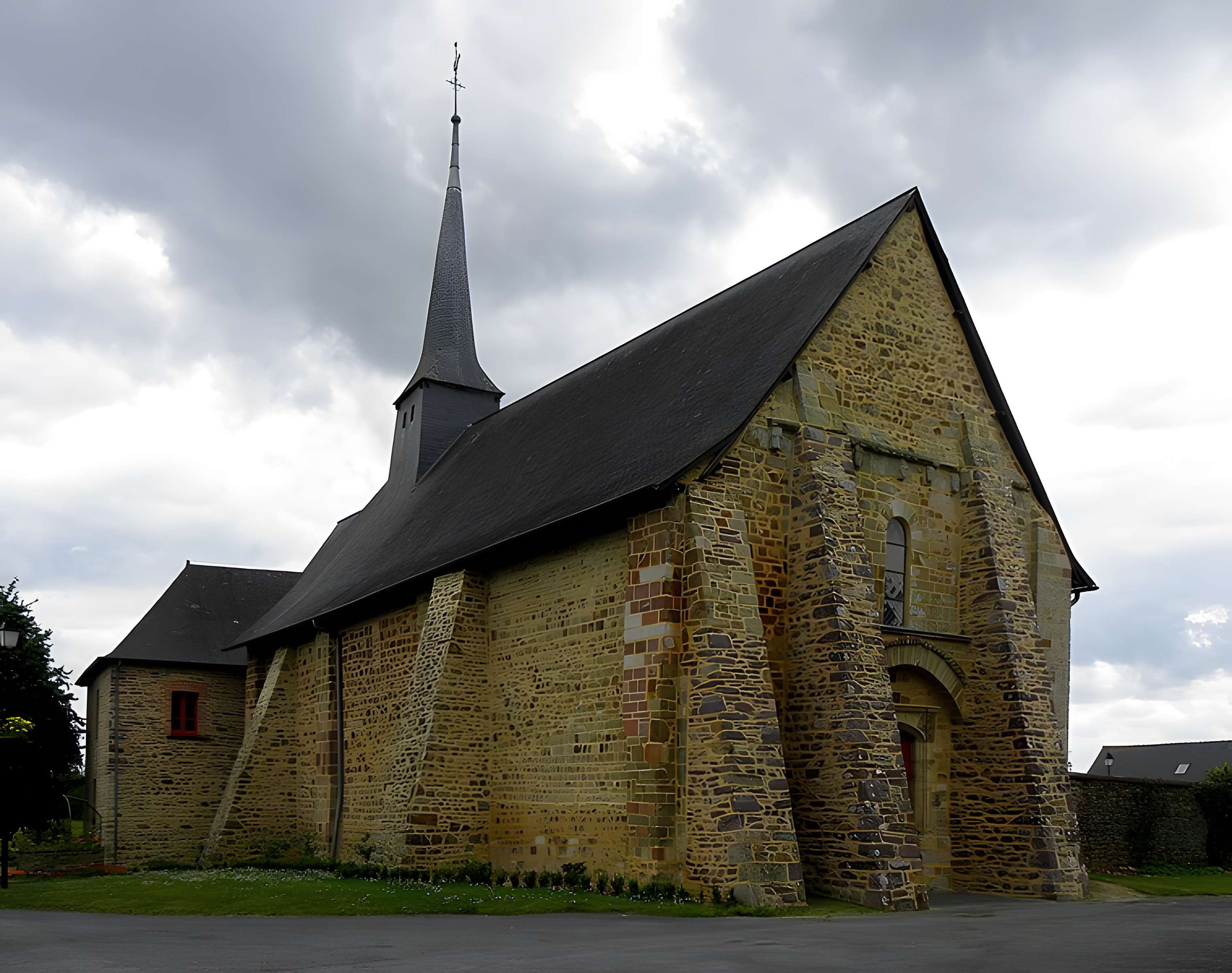 Église Notre-Dame de l'Assomption d'Arbrissel