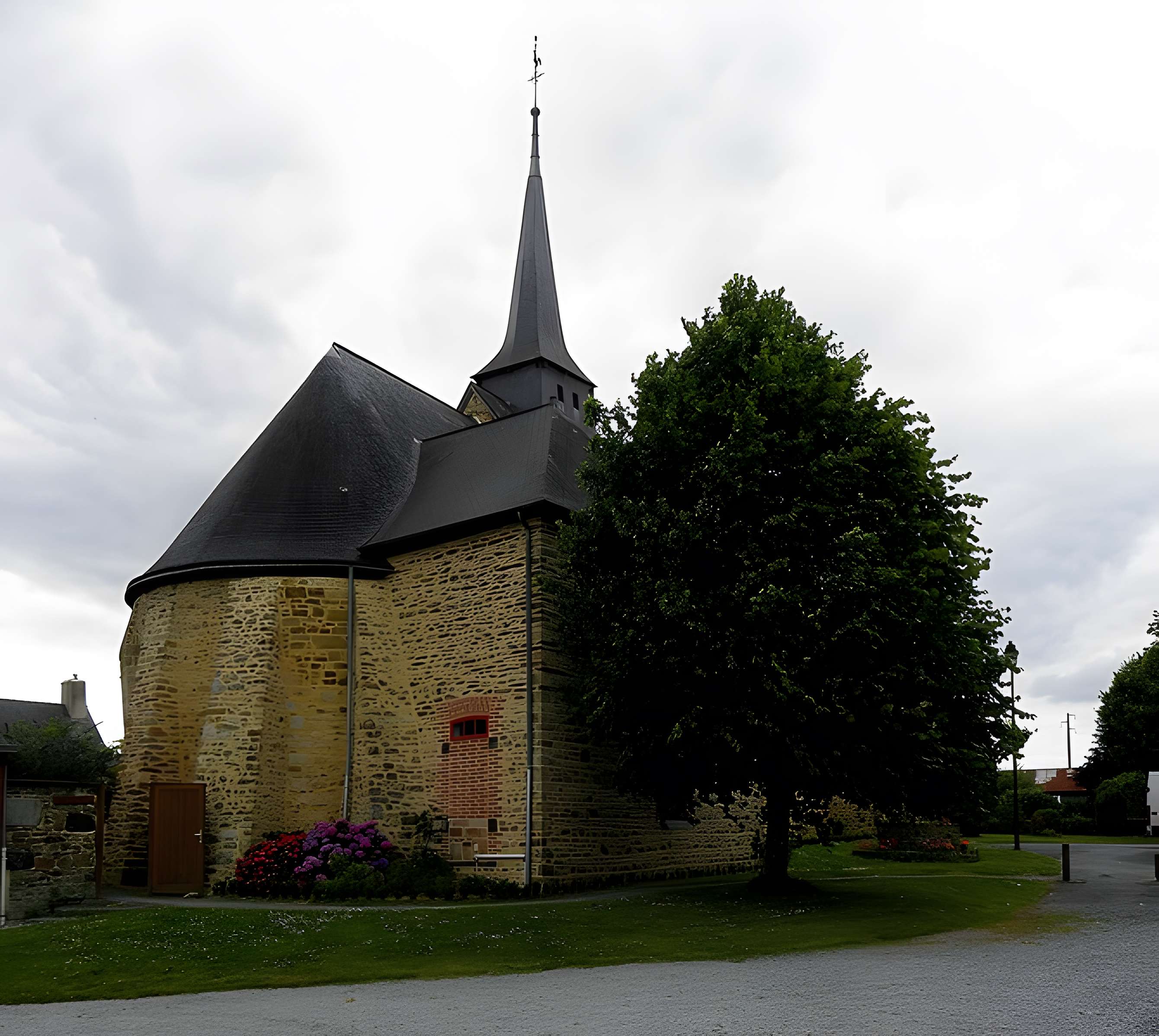 Église Notre-Dame de l'Assomption d'Arbrissel