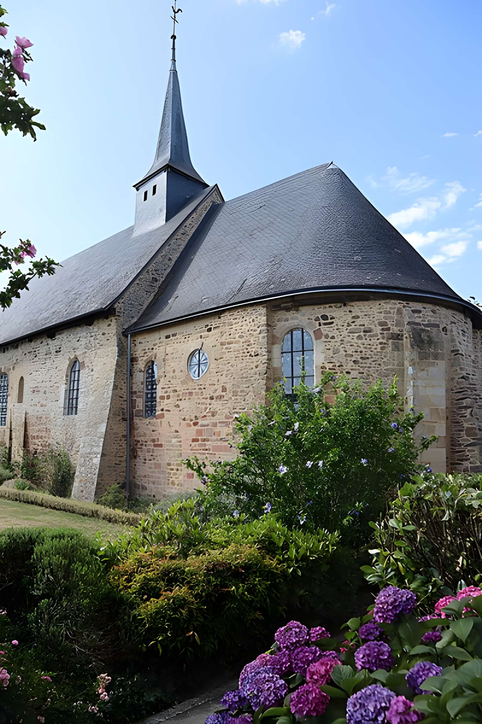Église Notre-Dame de l'Assomption d'Arbrissel