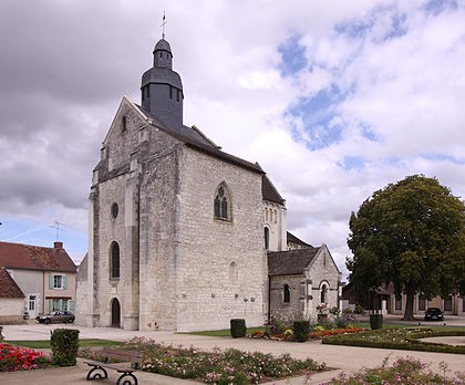 Photo de Abbatiale Saint-Genou