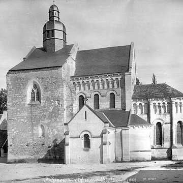 Abbatiale Saint-Genou