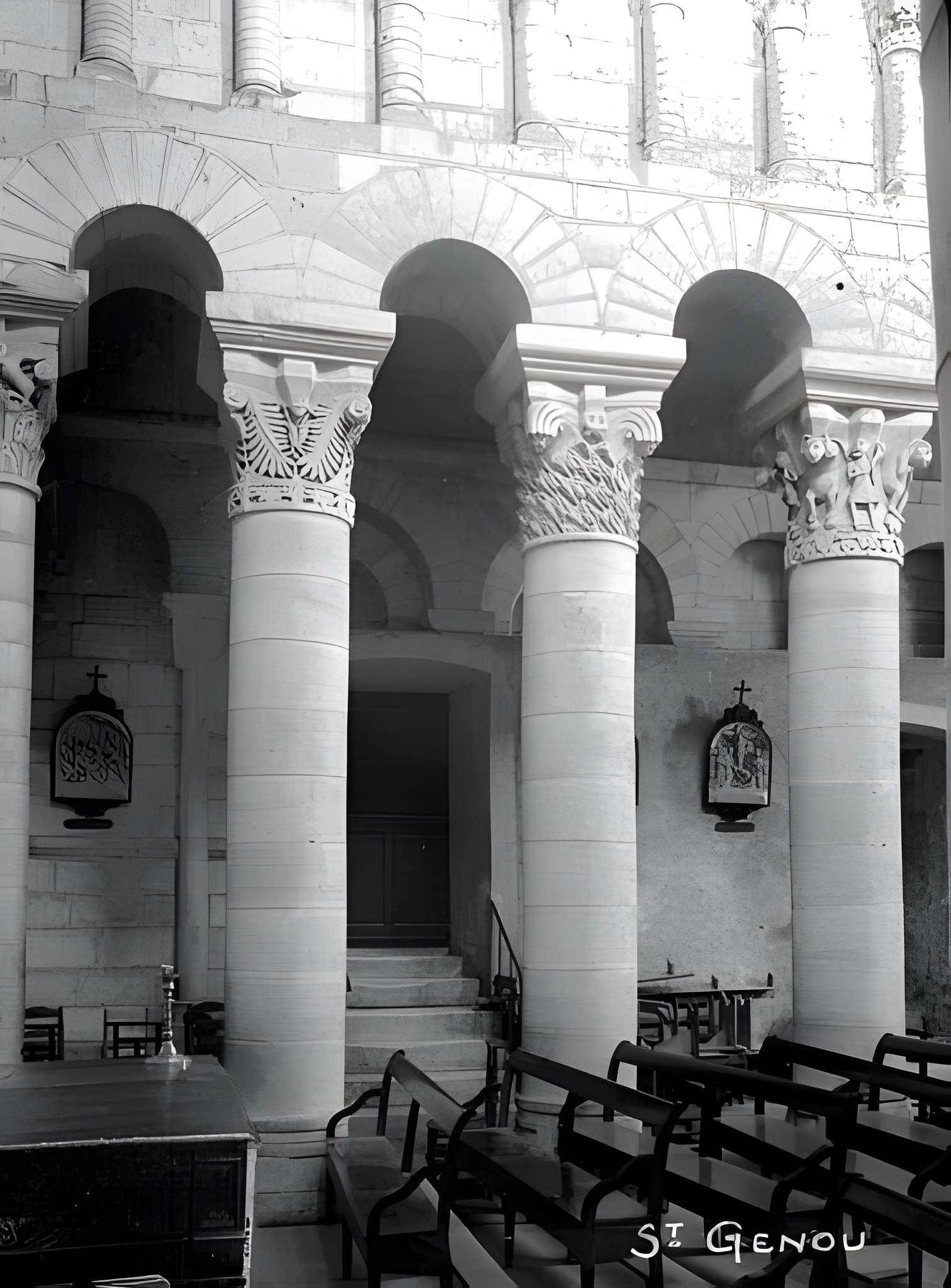 Abbatiale Saint-Genou