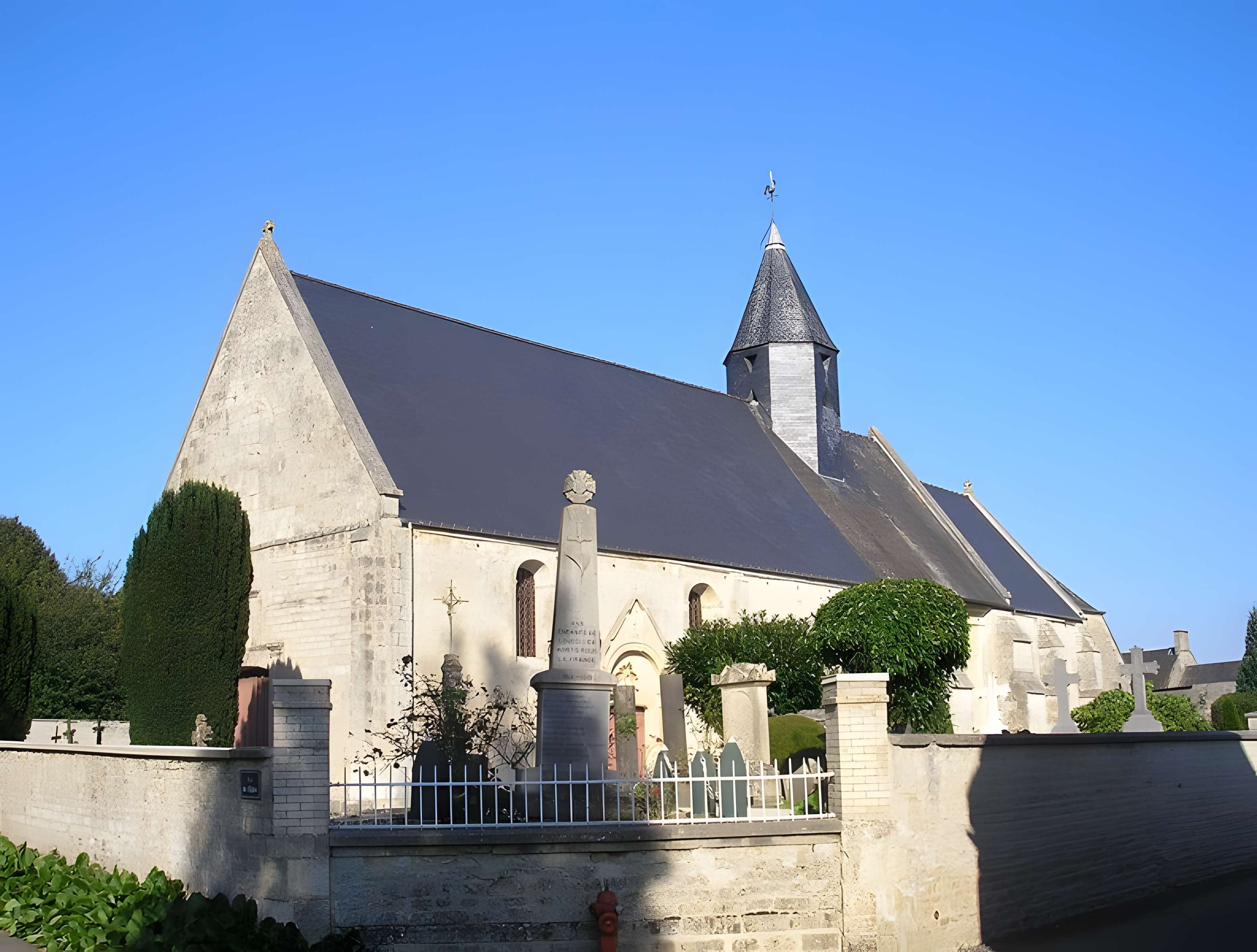 Église Notre-Dame de Loucelles 