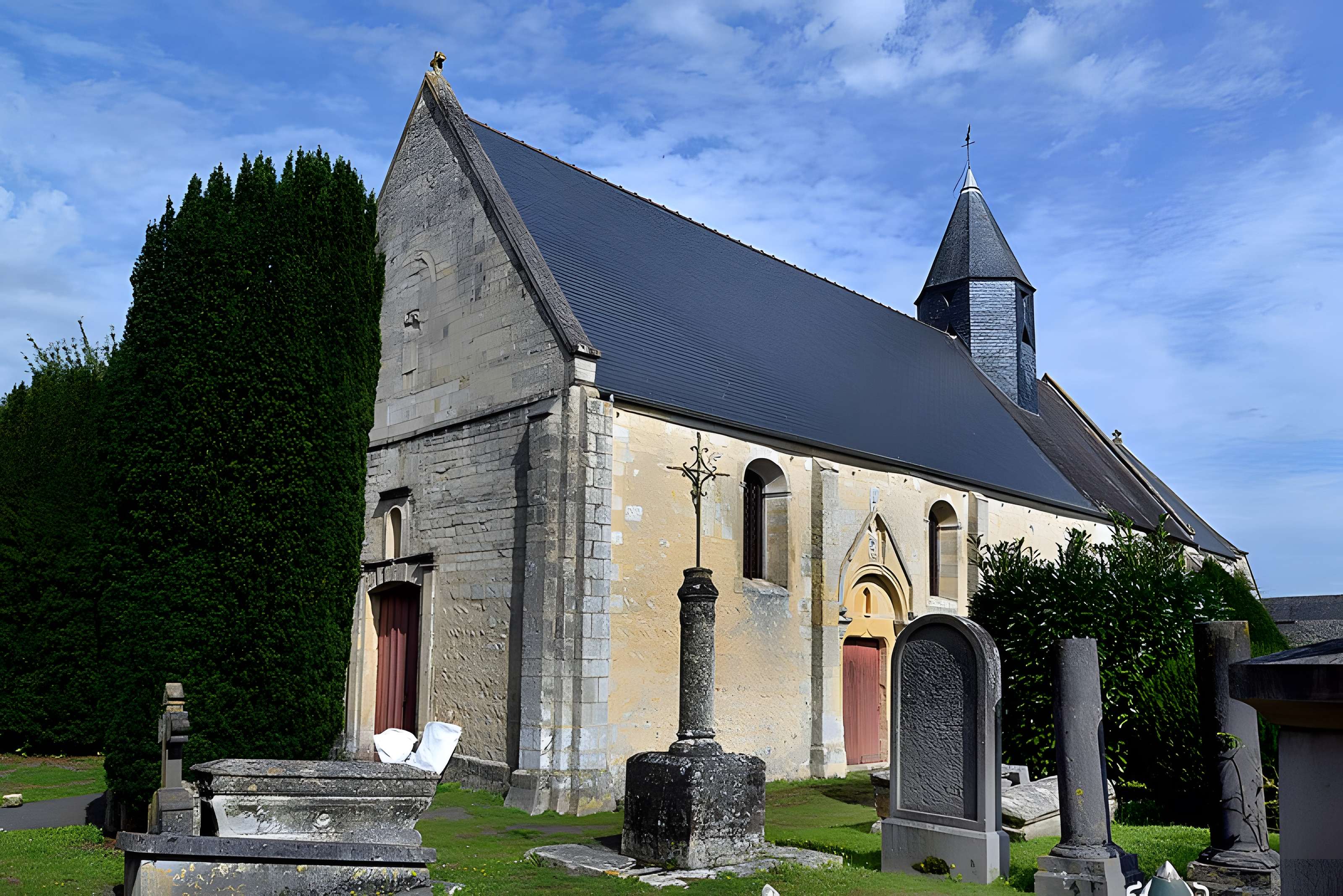 Église Notre-Dame de Loucelles