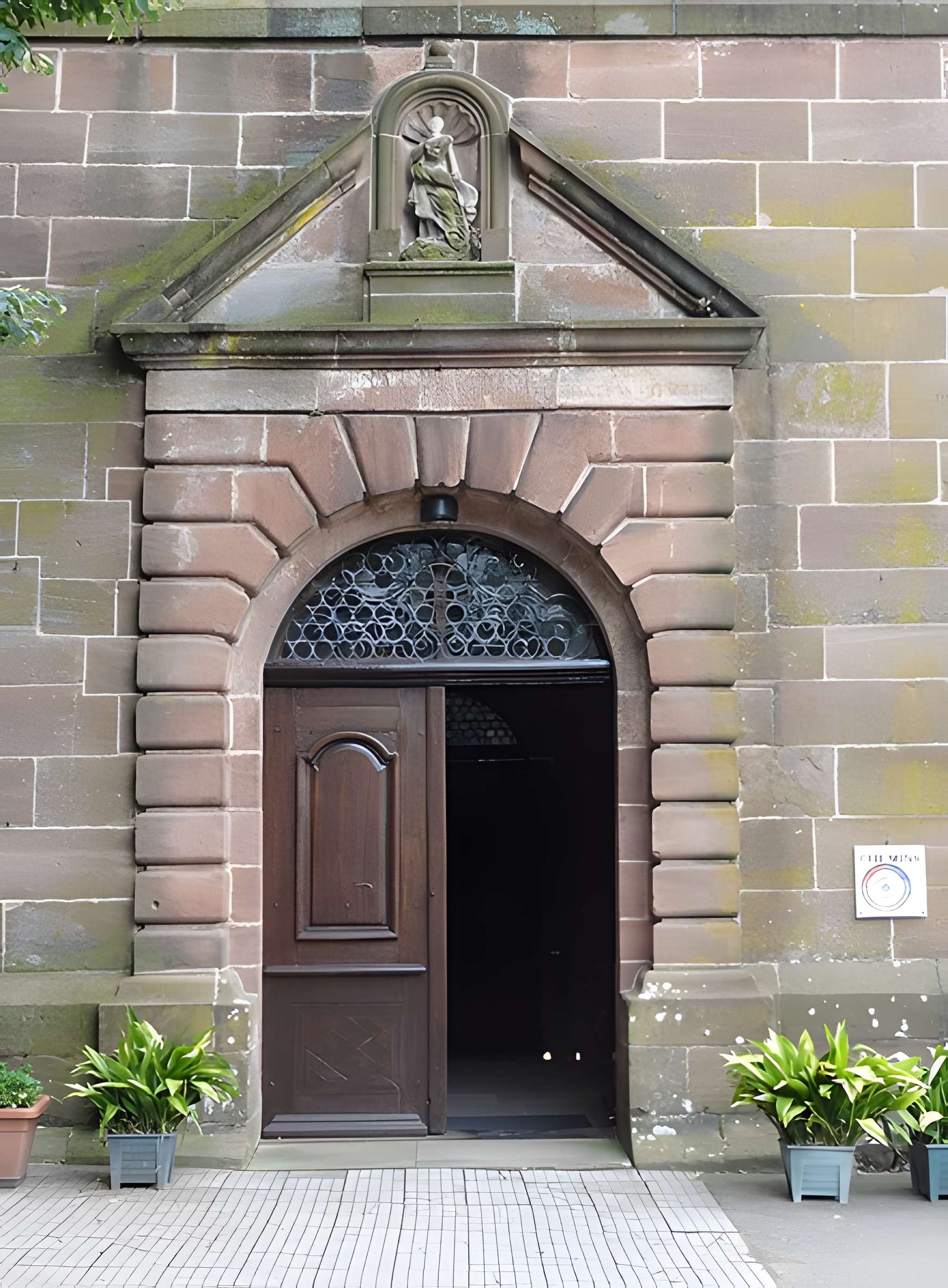 Abbatiale Saint-Jean-Baptiste de Saint-Jean-Saverne