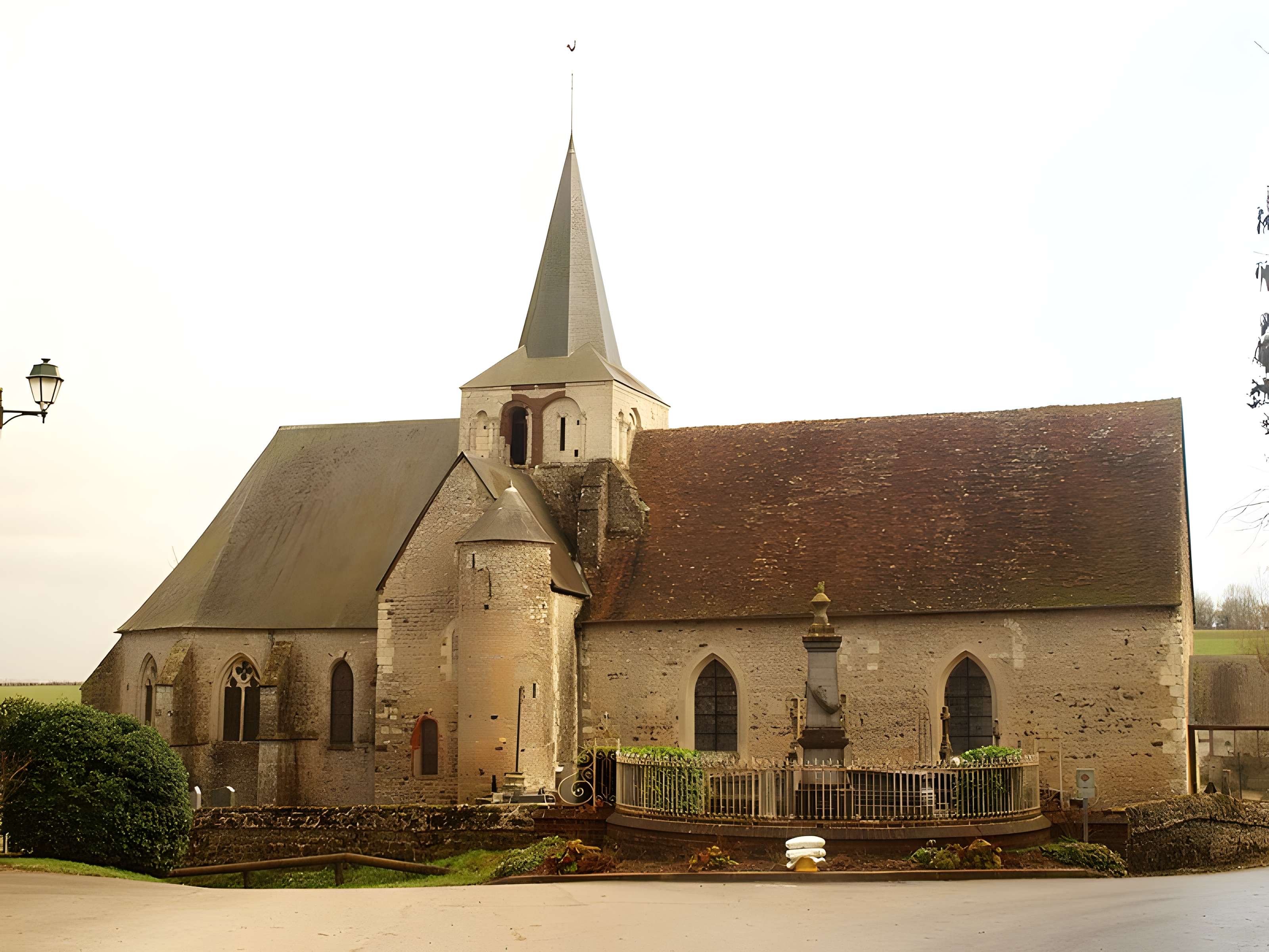 Église Notre-Dame de Menerval
