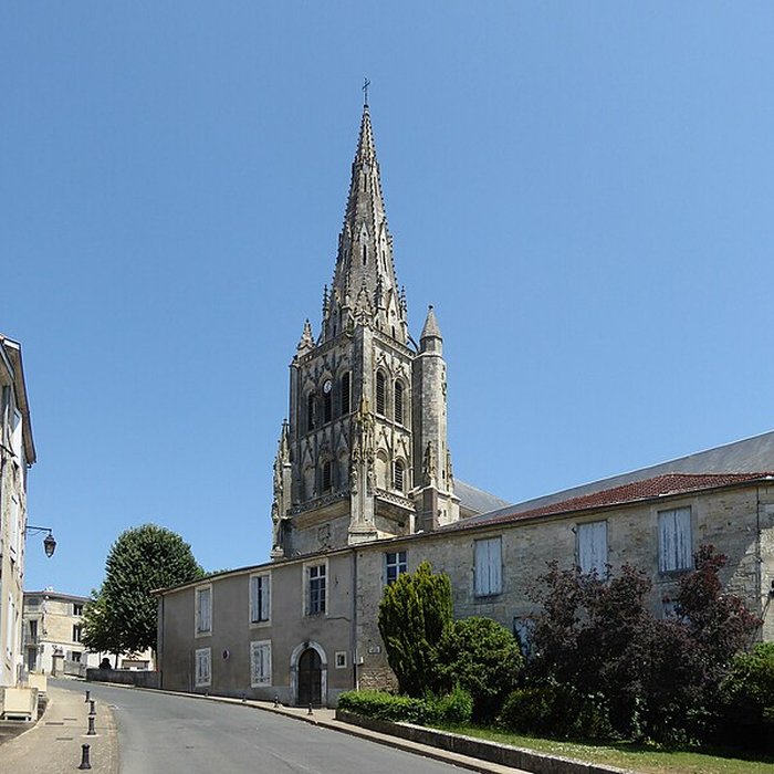 Photo de Abbatiale Saint-Maixent de Saint-Maixent-lÉcole