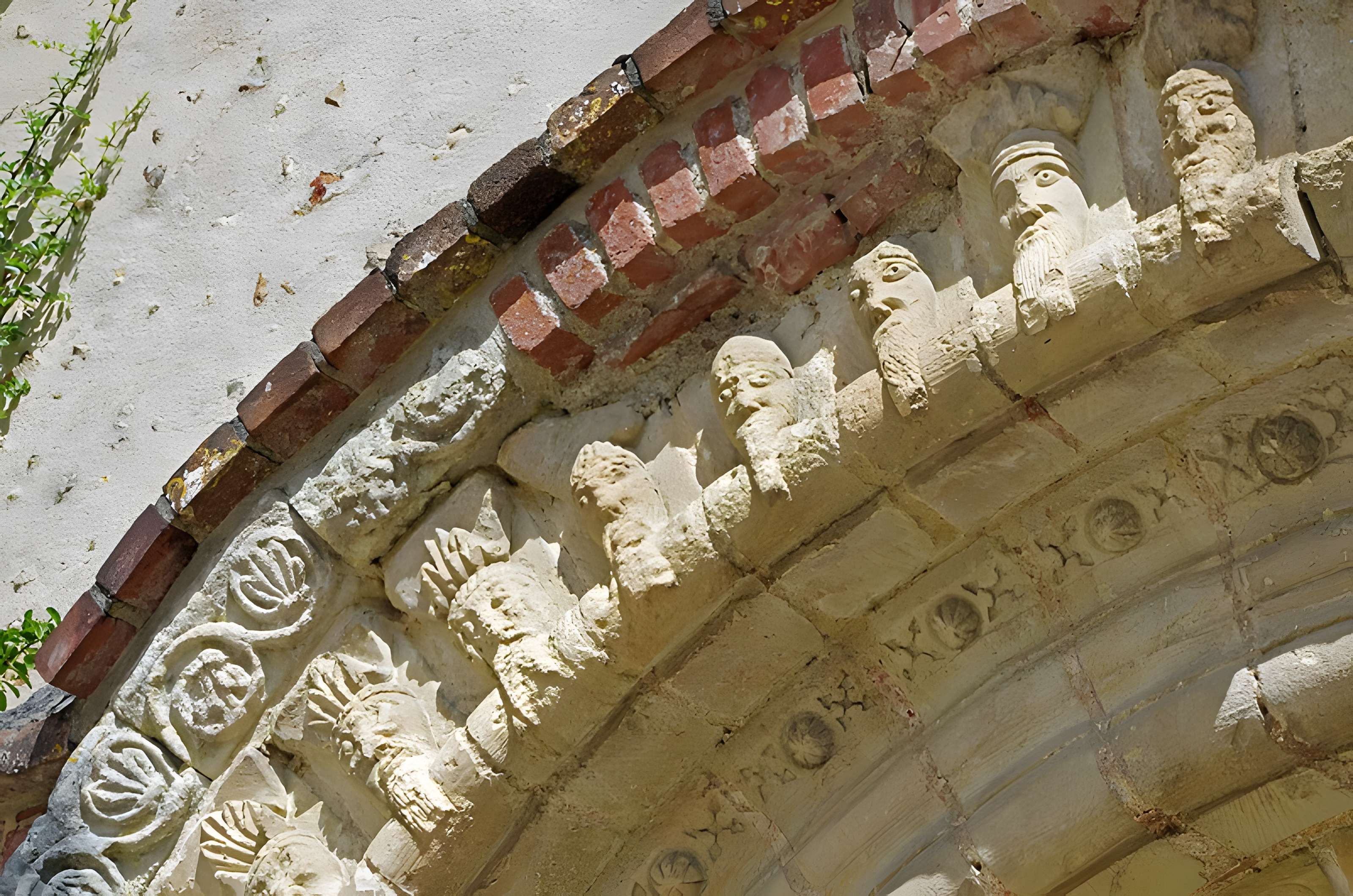 Église Notre-Dame de Mesland