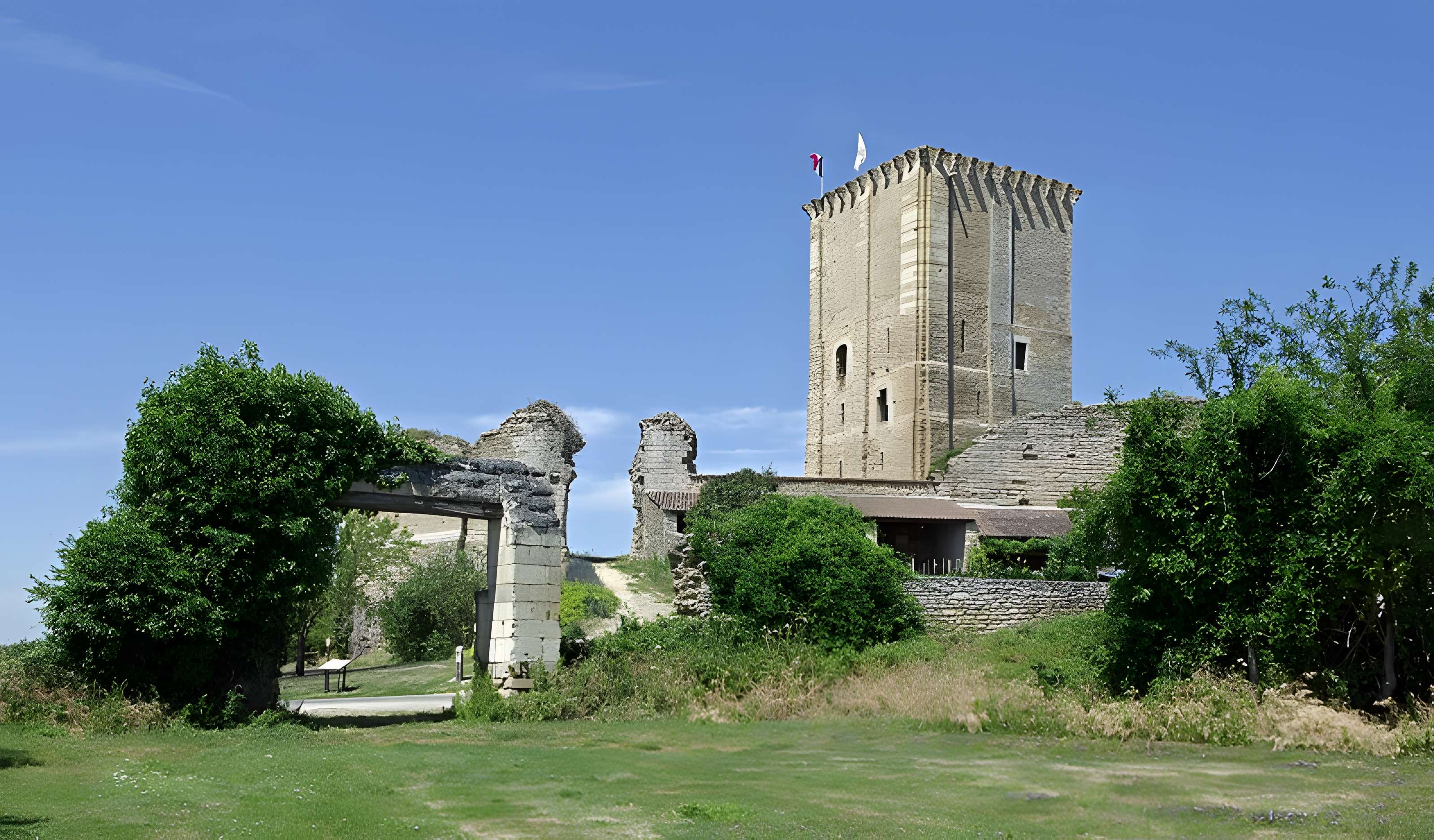 Église Notre-Dame de Moncontour