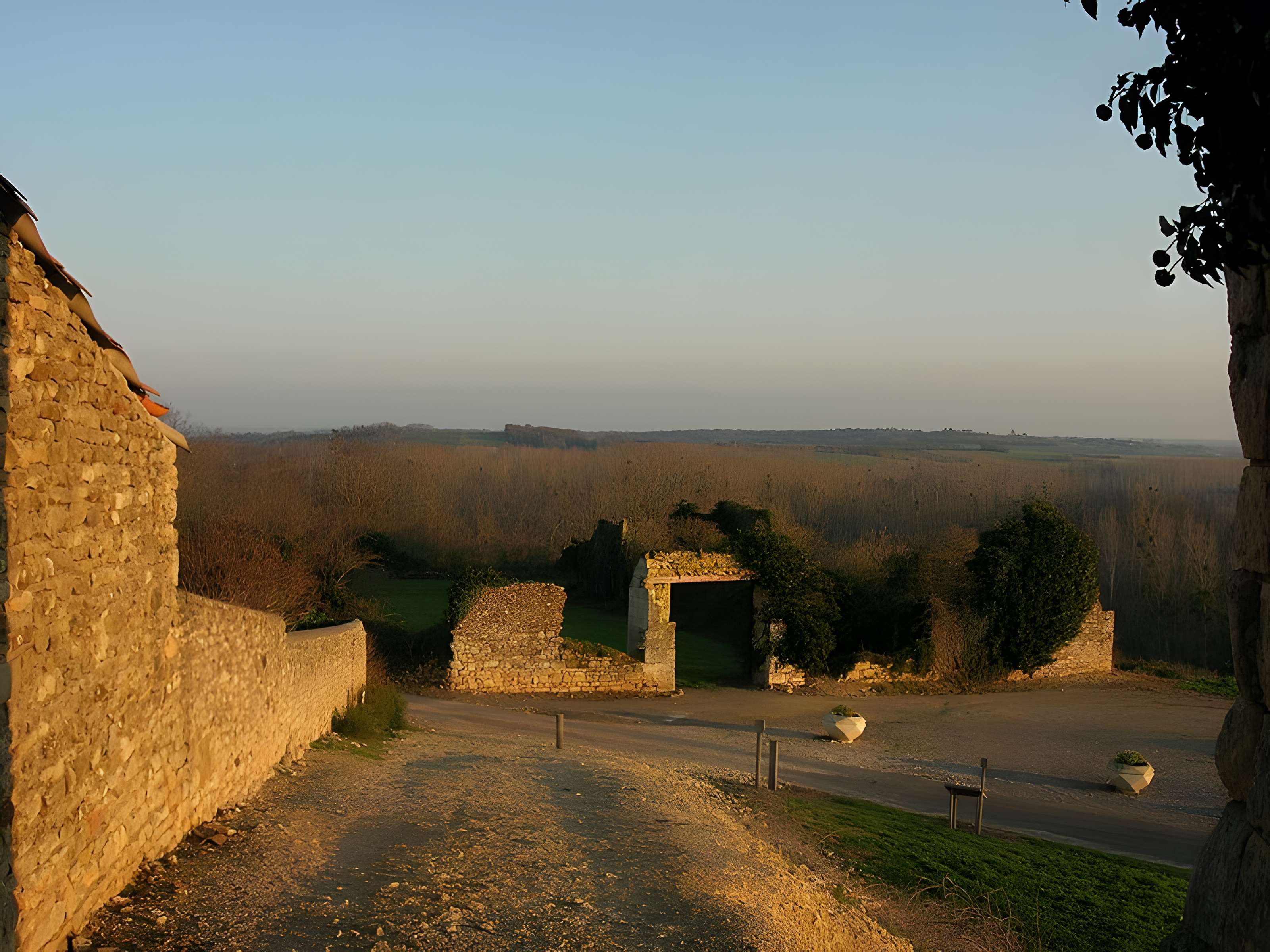 Église Notre-Dame de Moncontour