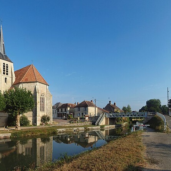 Photo de Église Notre-Dame de Montbouy
