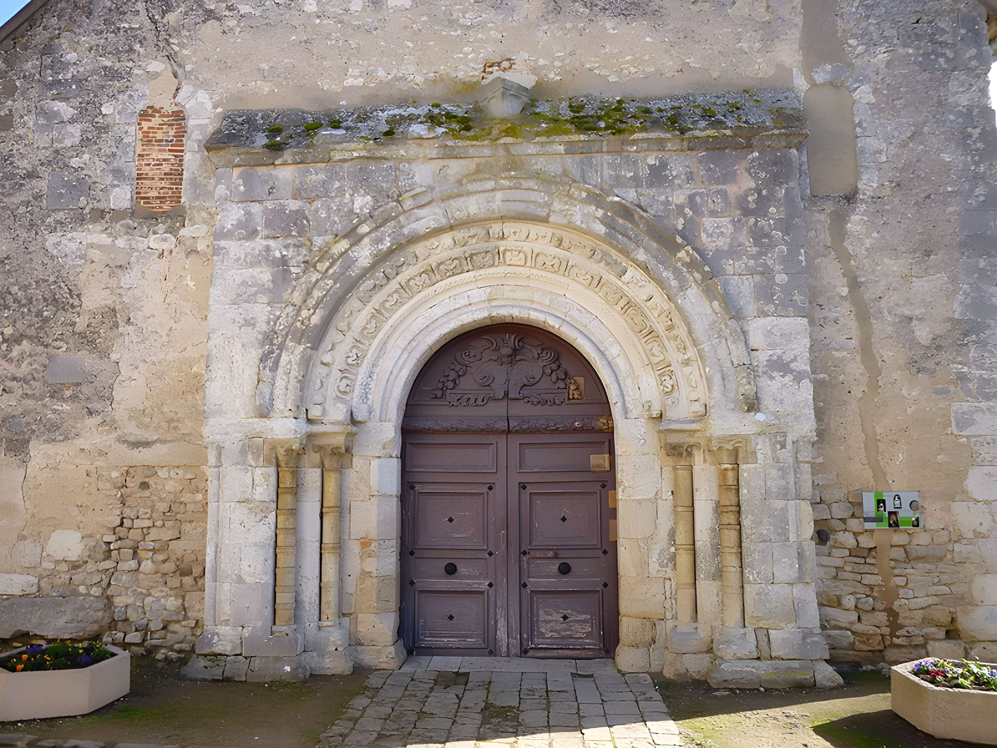 Église Notre-Dame de Montbouy