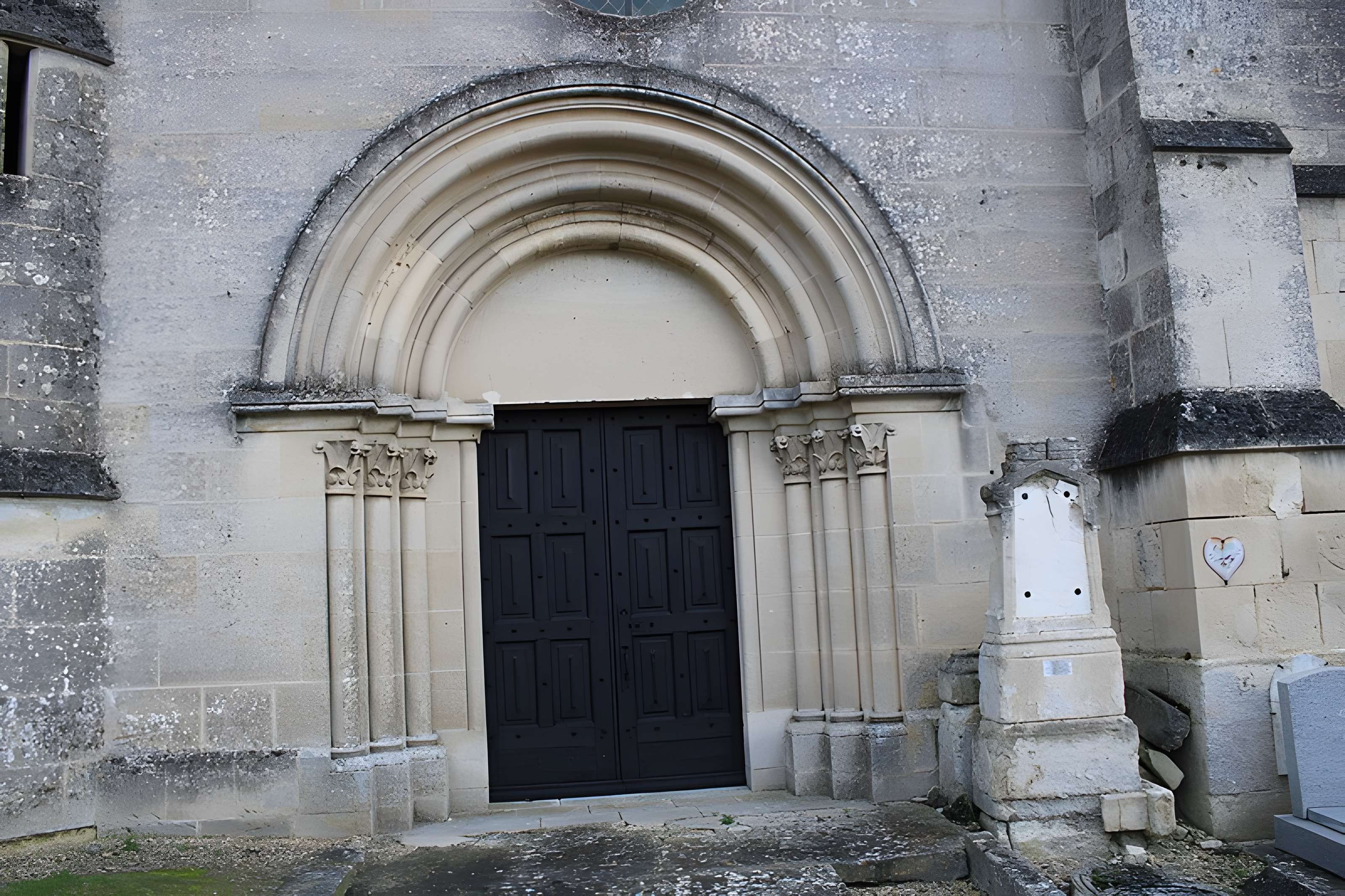 Église Notre-Dame de Noyant-et-Aconin
