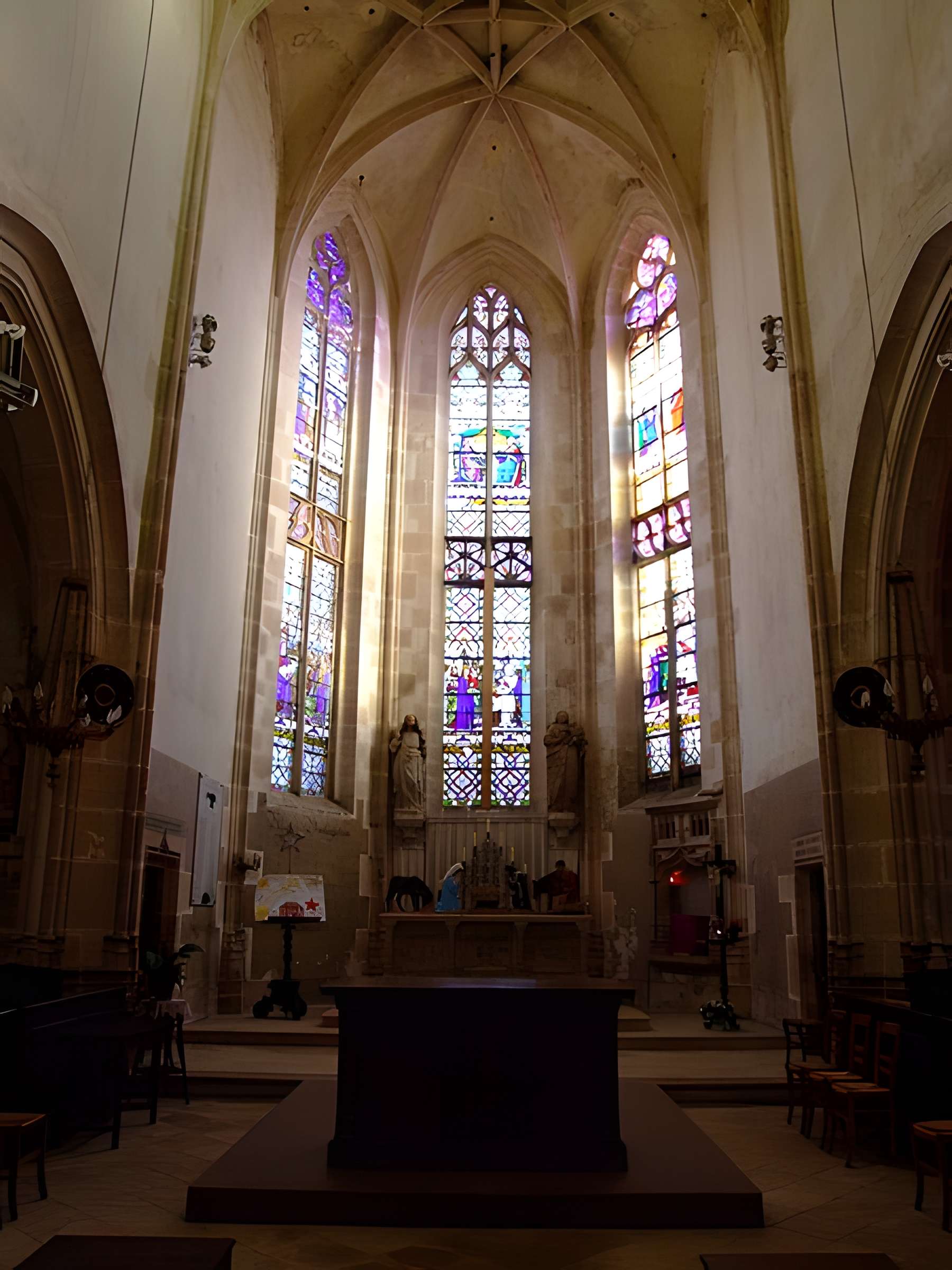 Église Notre-Dame de Noyers-sur-Serein