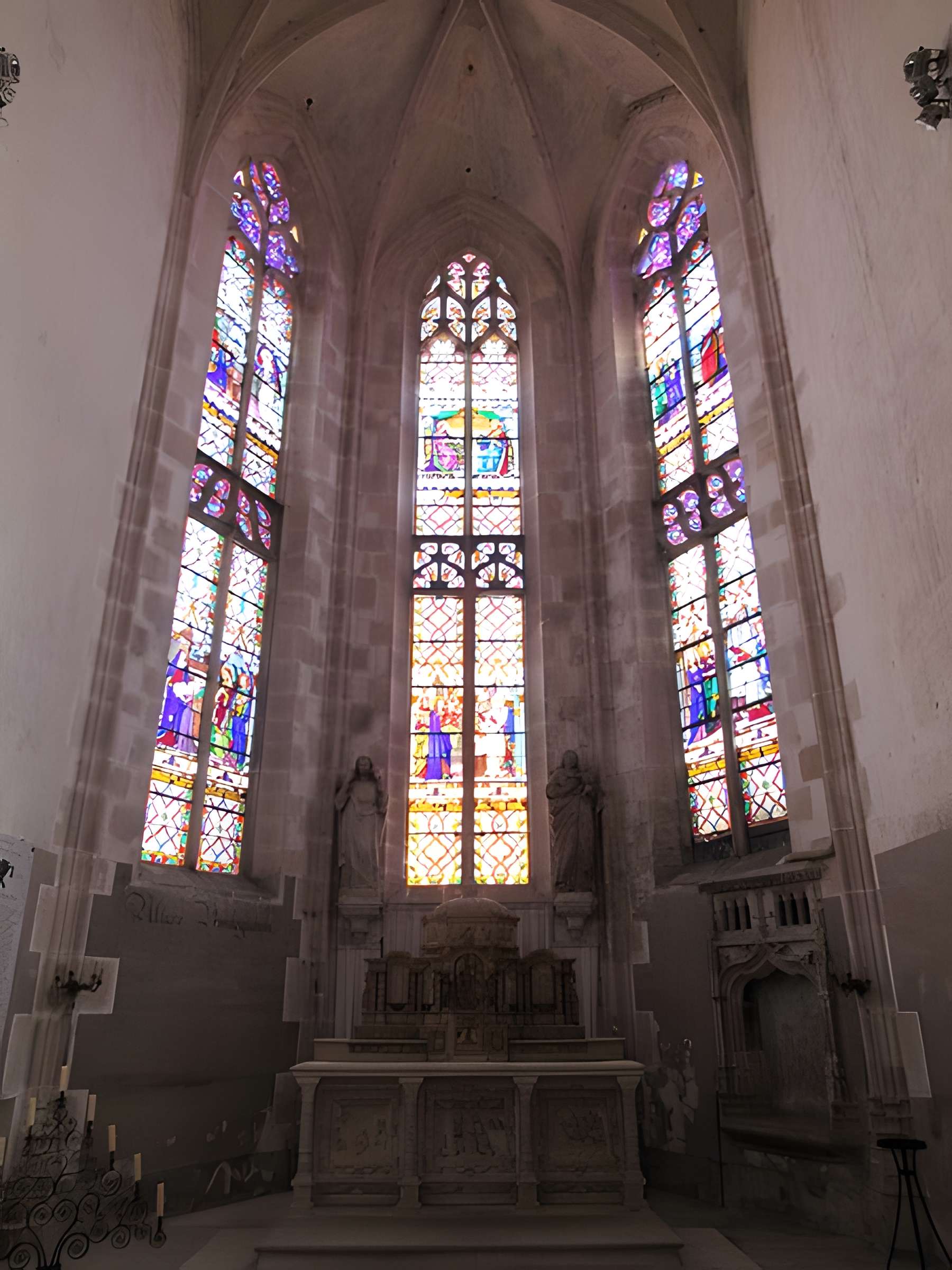 Église Notre-Dame de Noyers-sur-Serein