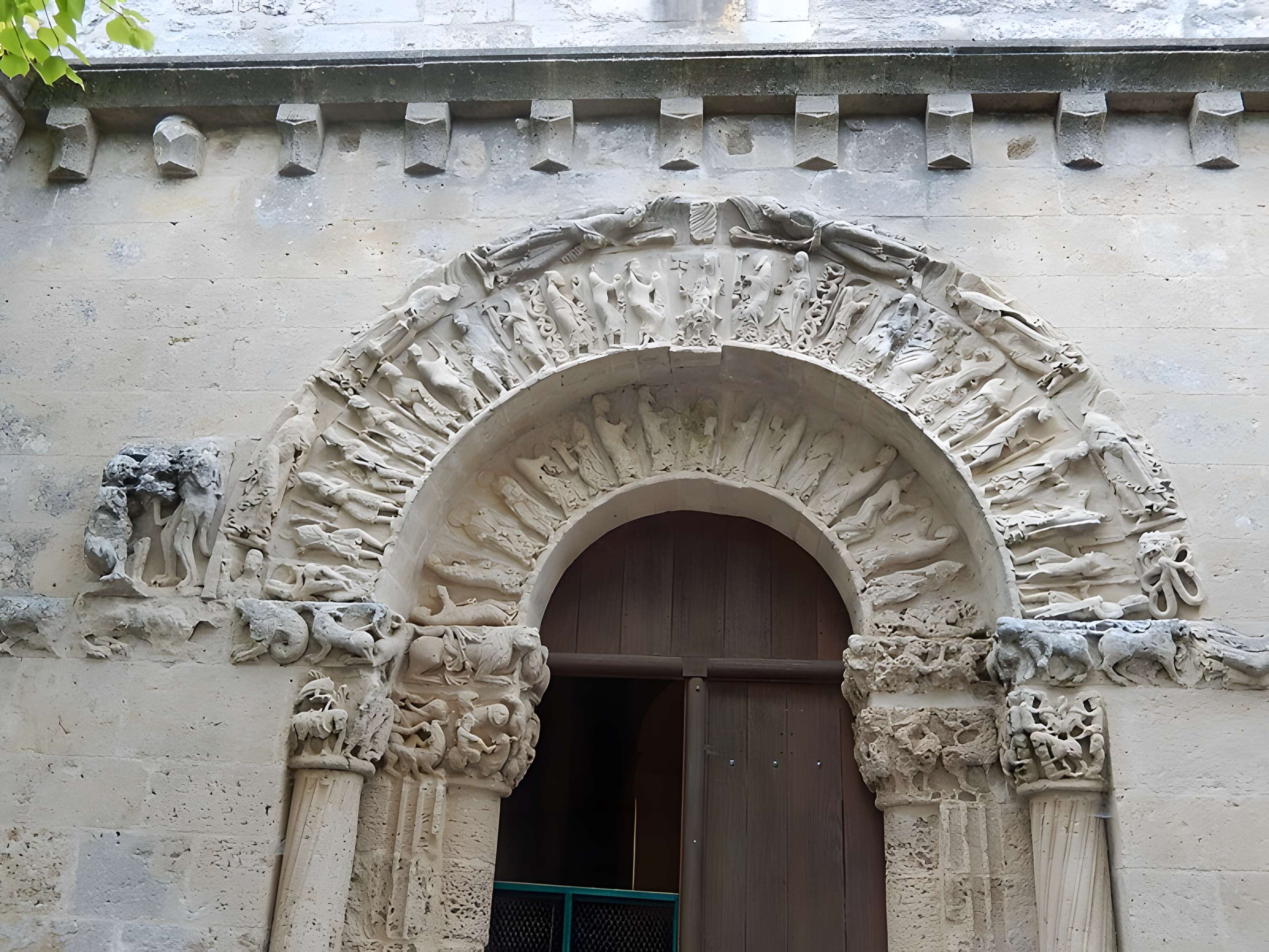 Église Notre-Dame de Nuaillé-sur-Boutonne