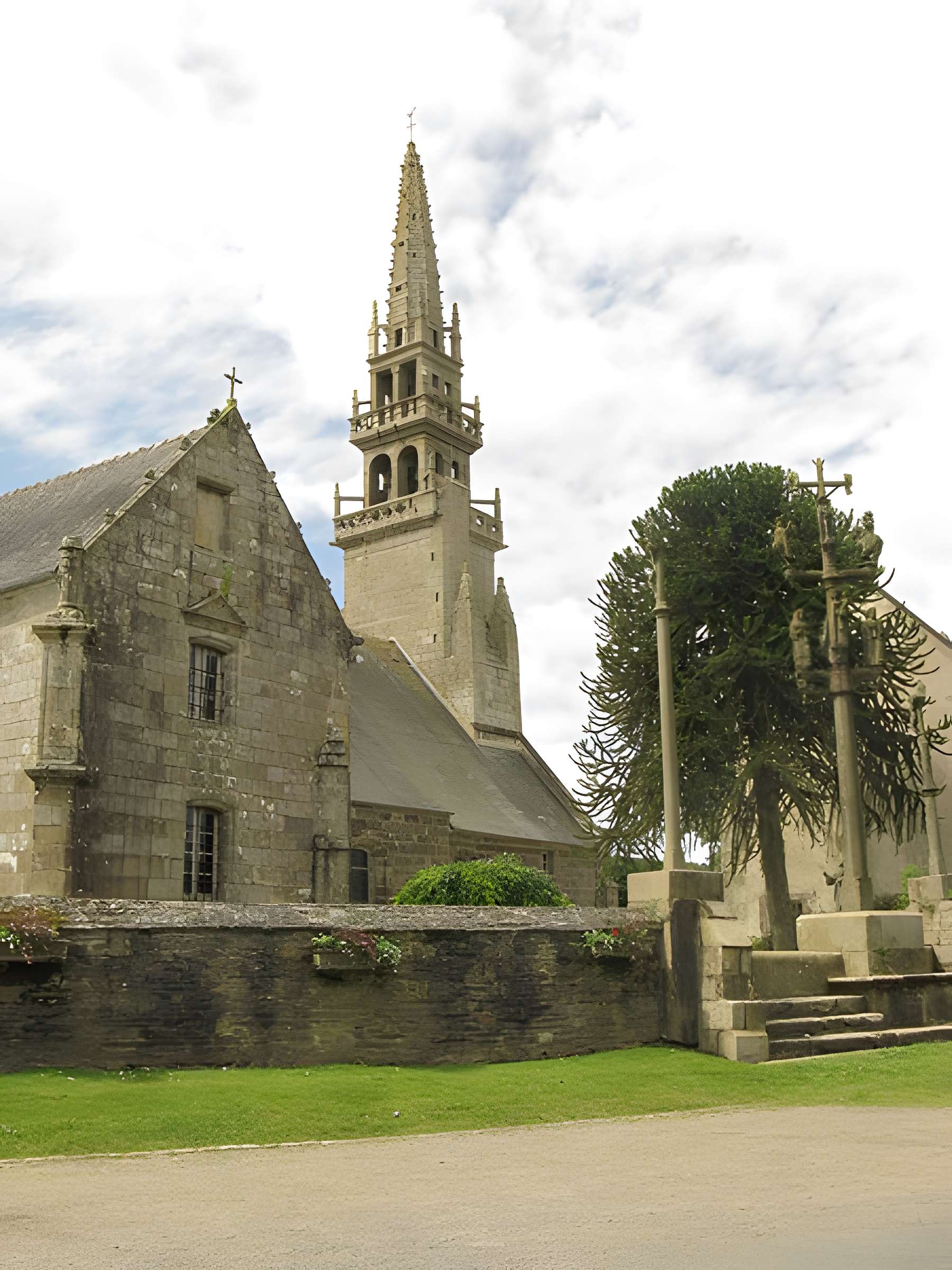 Église Notre-Dame de Pencran