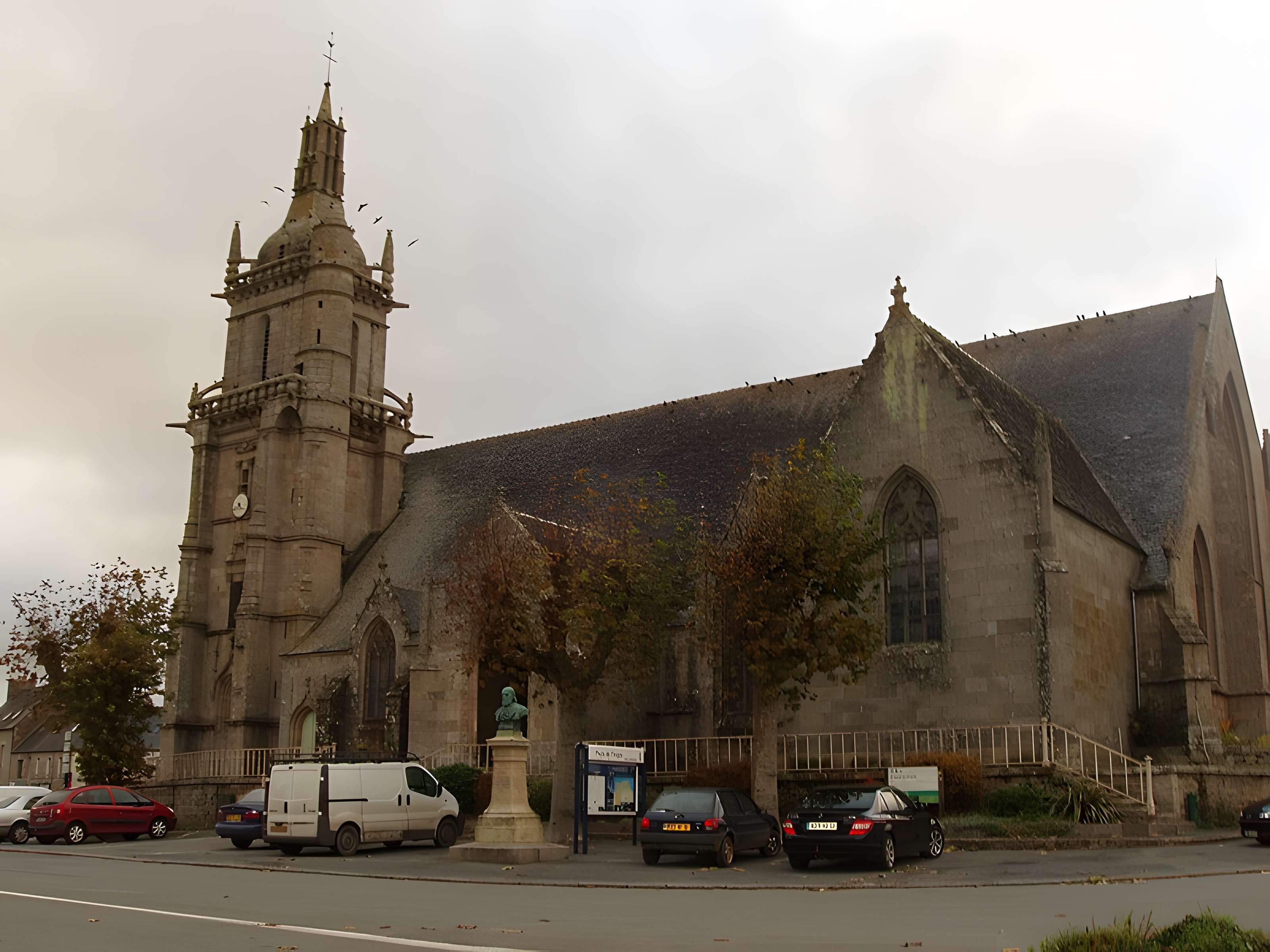 Église Notre-Dame de Plouaret