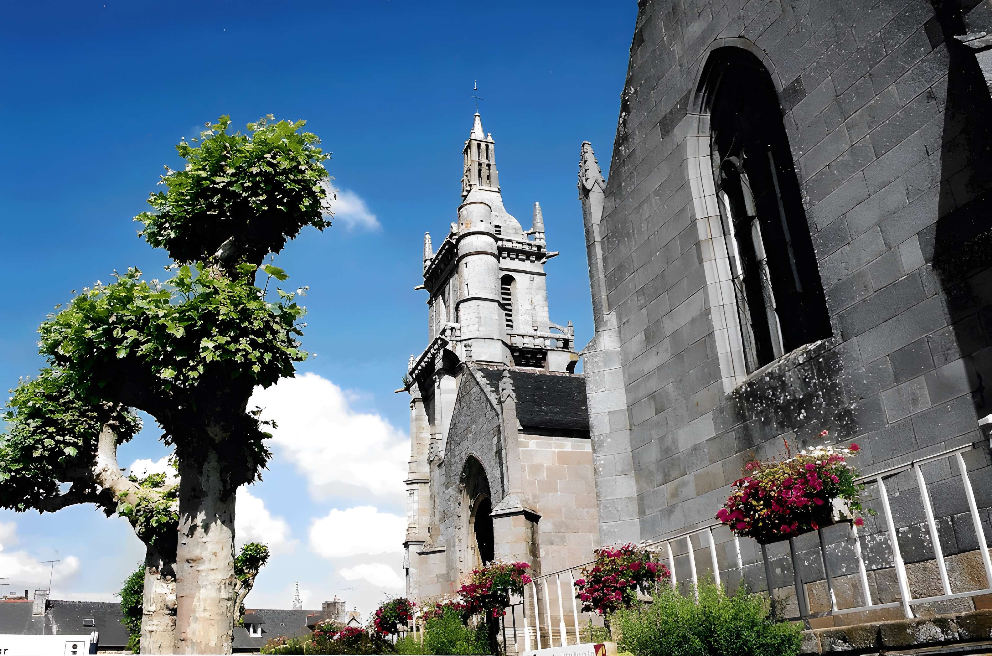 Église Notre-Dame de Plouaret