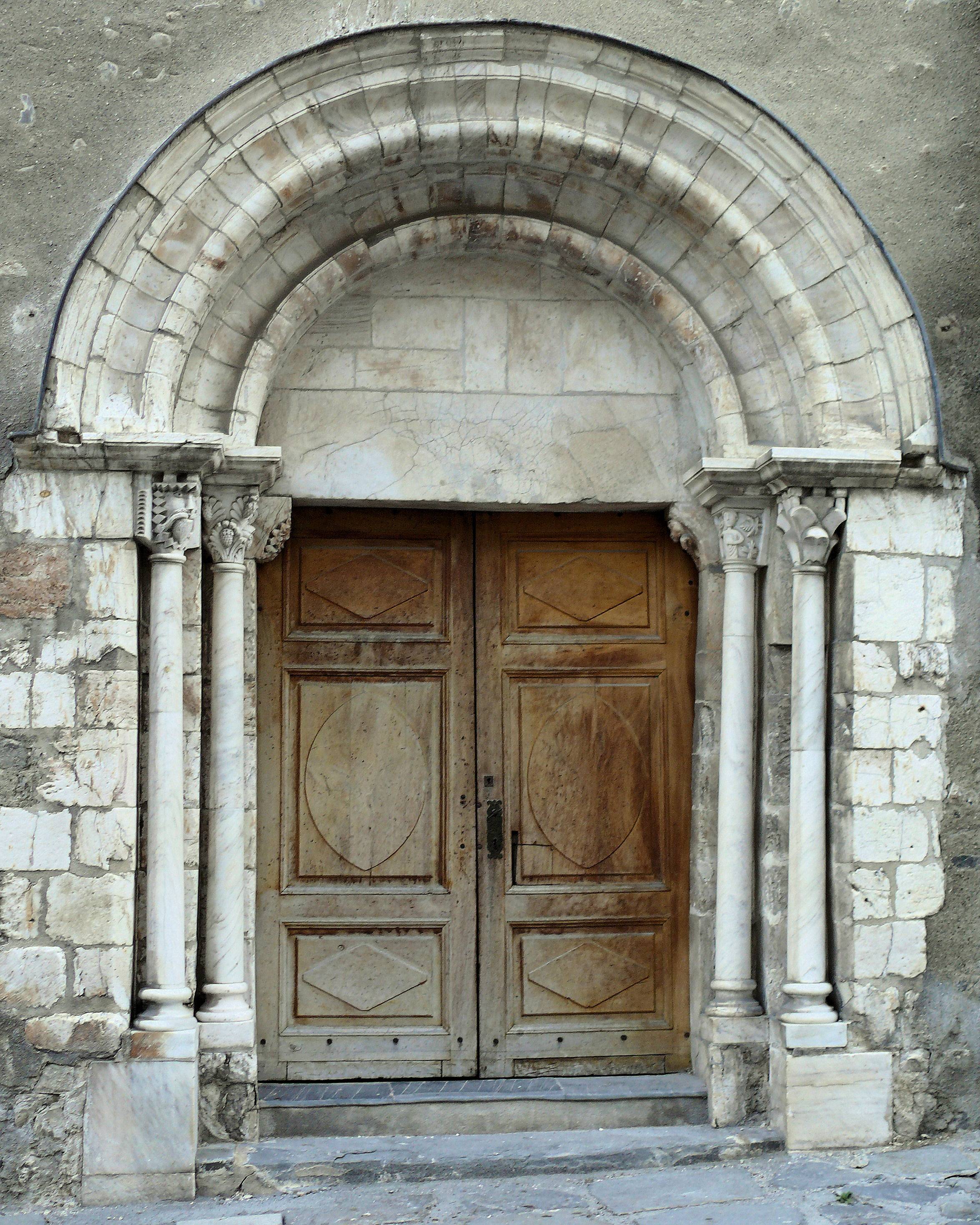 Église Notre-Dame de Saint-Jean-de-Maurienne