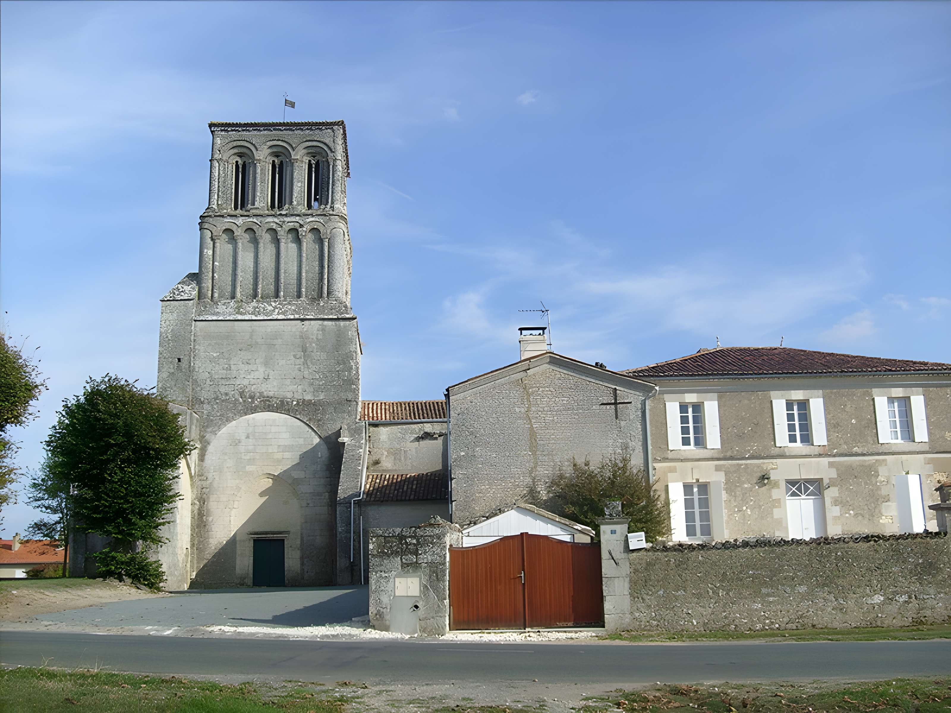 Église Notre-Dame de Thézac
