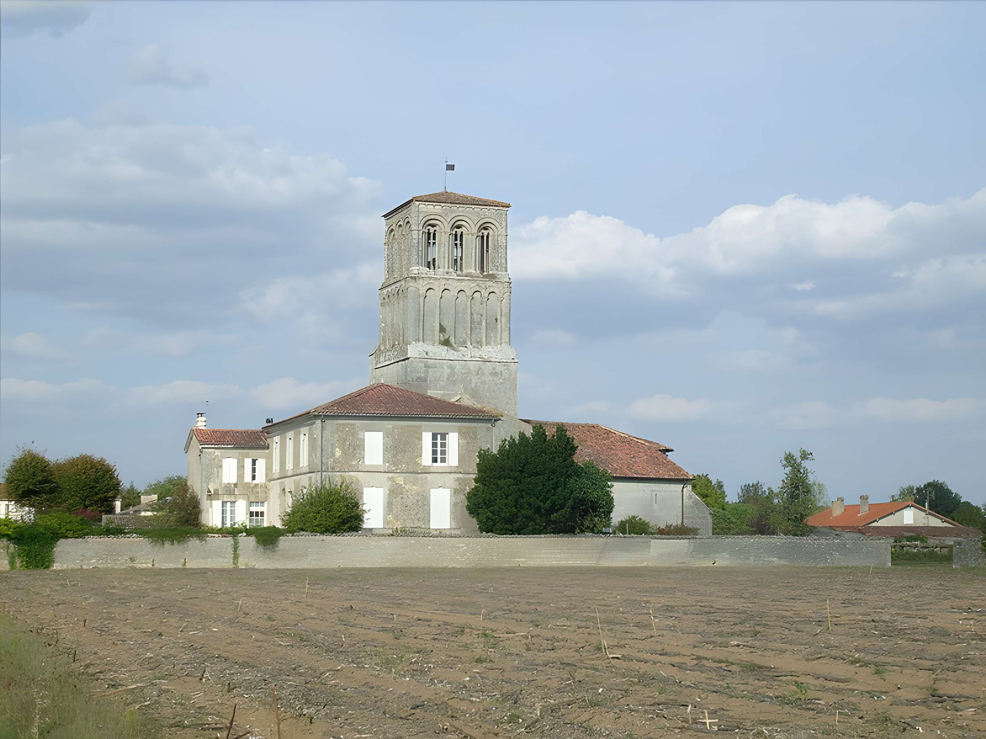 Église Notre-Dame de Thézac