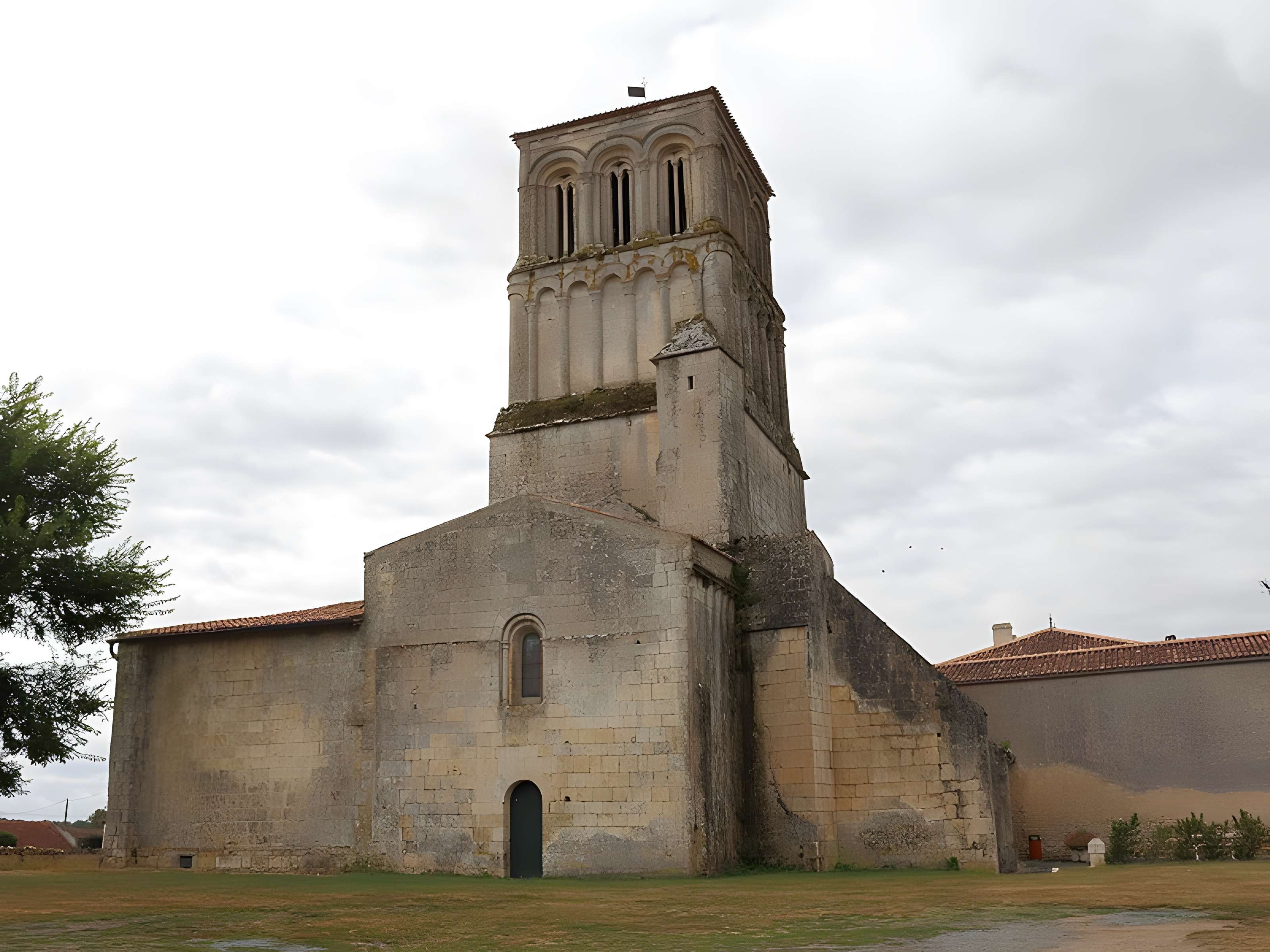 Église Notre-Dame de Thézac