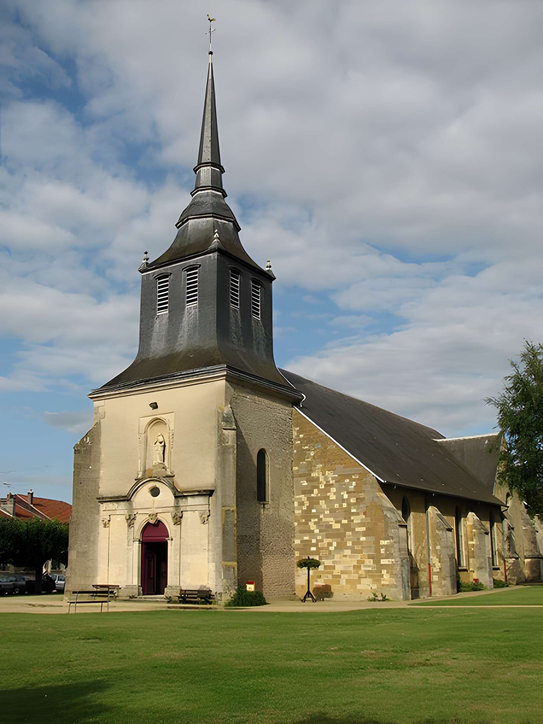 Église Notre-Dame de Varennes-en-Argonne