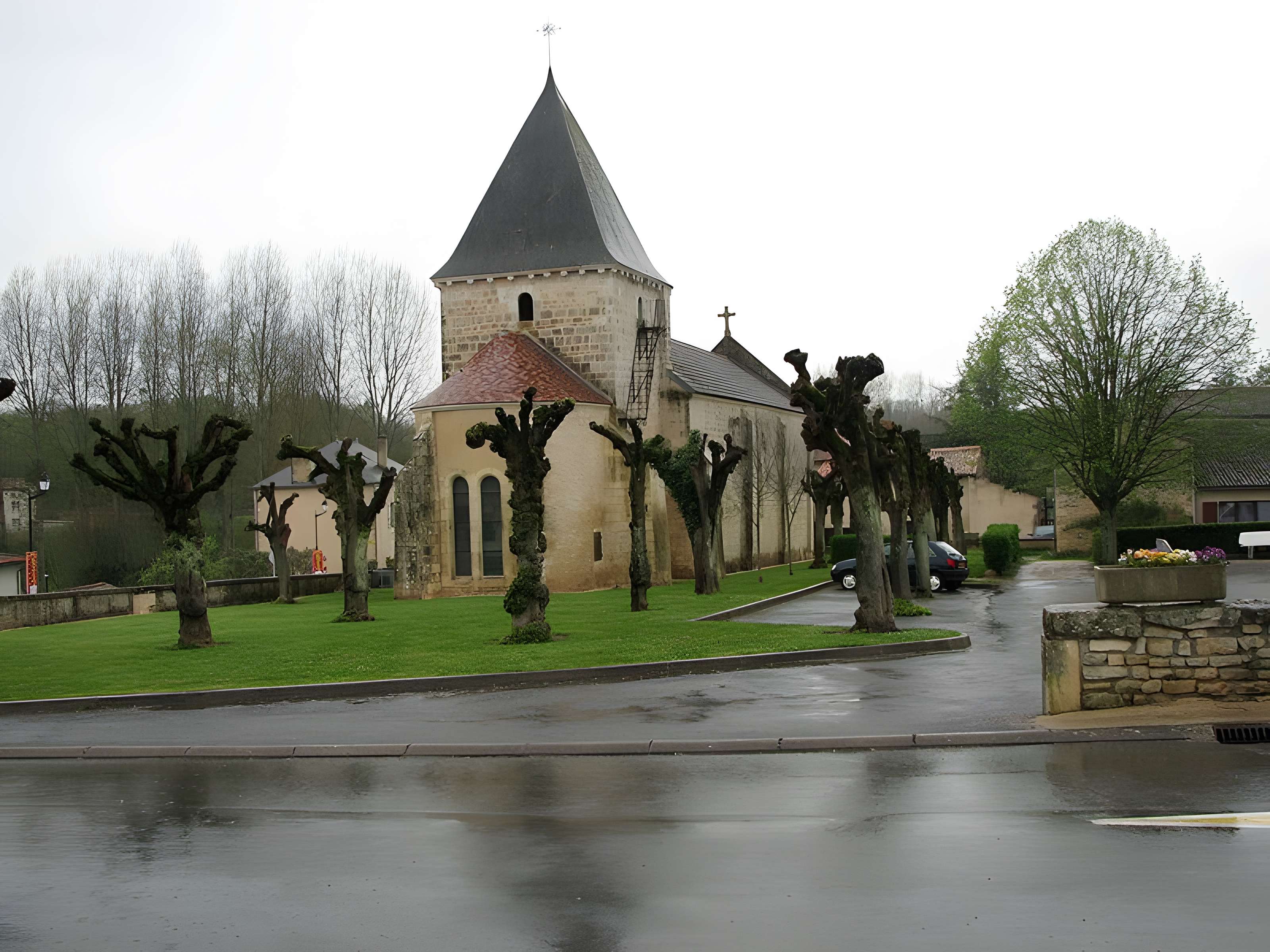 Église Notre-Dame de Vaux 