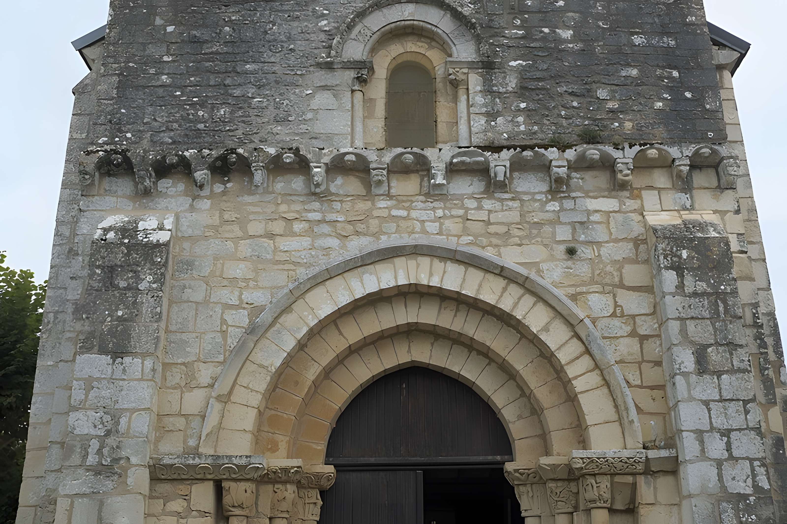 Église Notre-Dame de Vaux