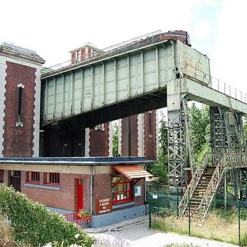 Ascenseur à bateaux des Fontinettes