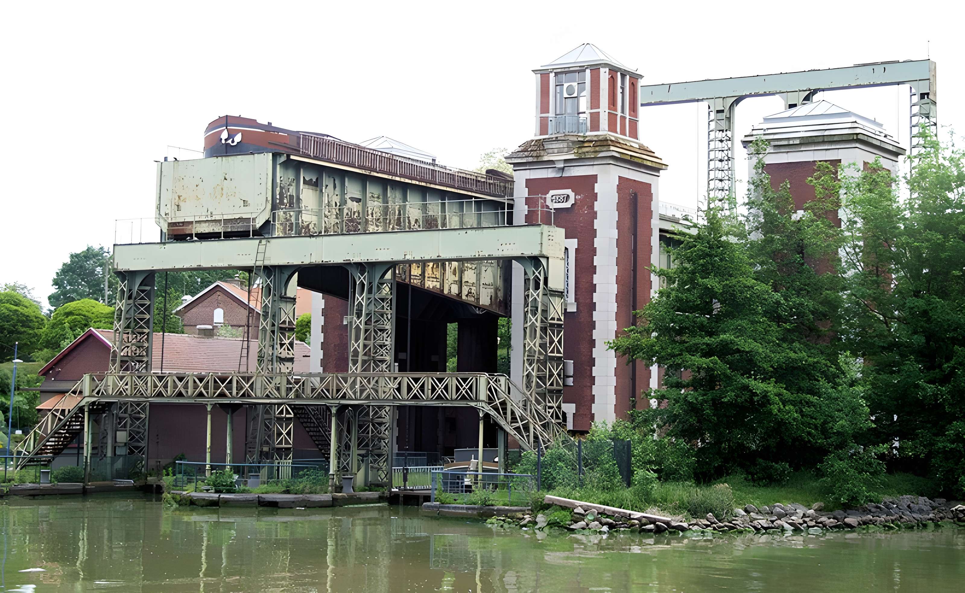 Ascenseur à bateaux des Fontinettes