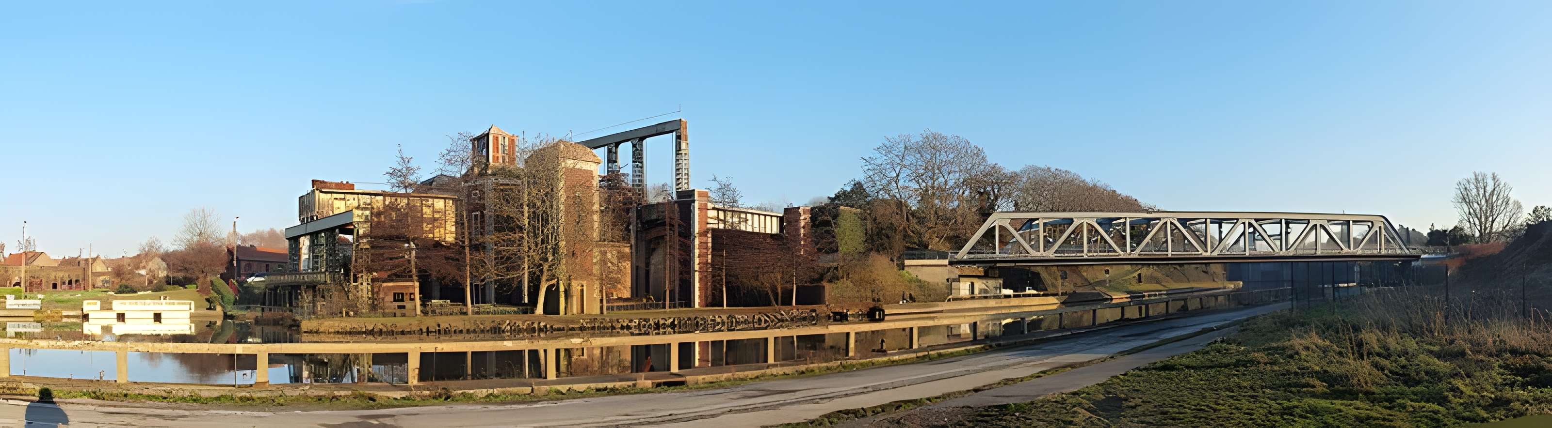 Ascenseur à bateaux des Fontinettes