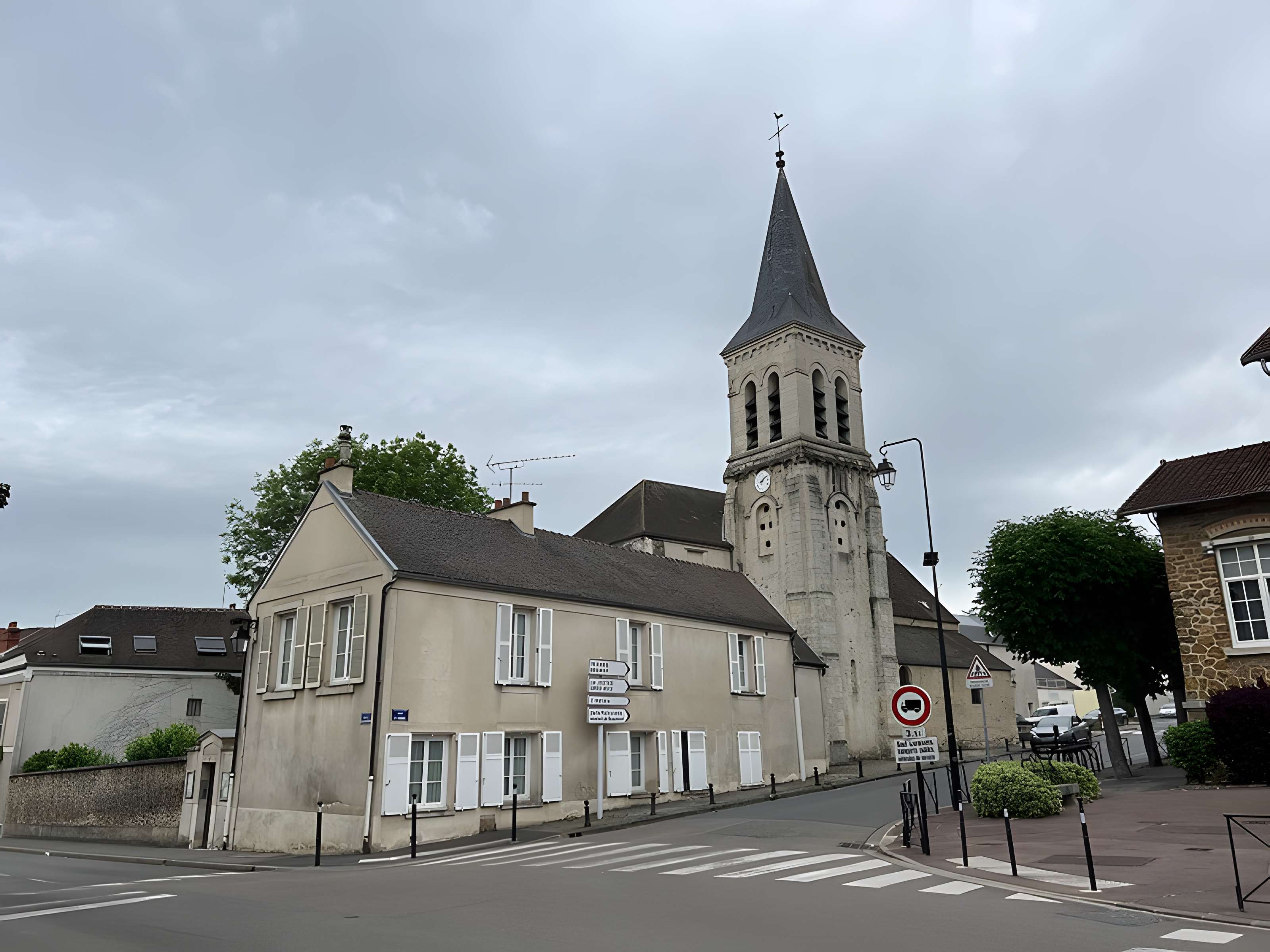 Église Notre-Dame de Villecresnes