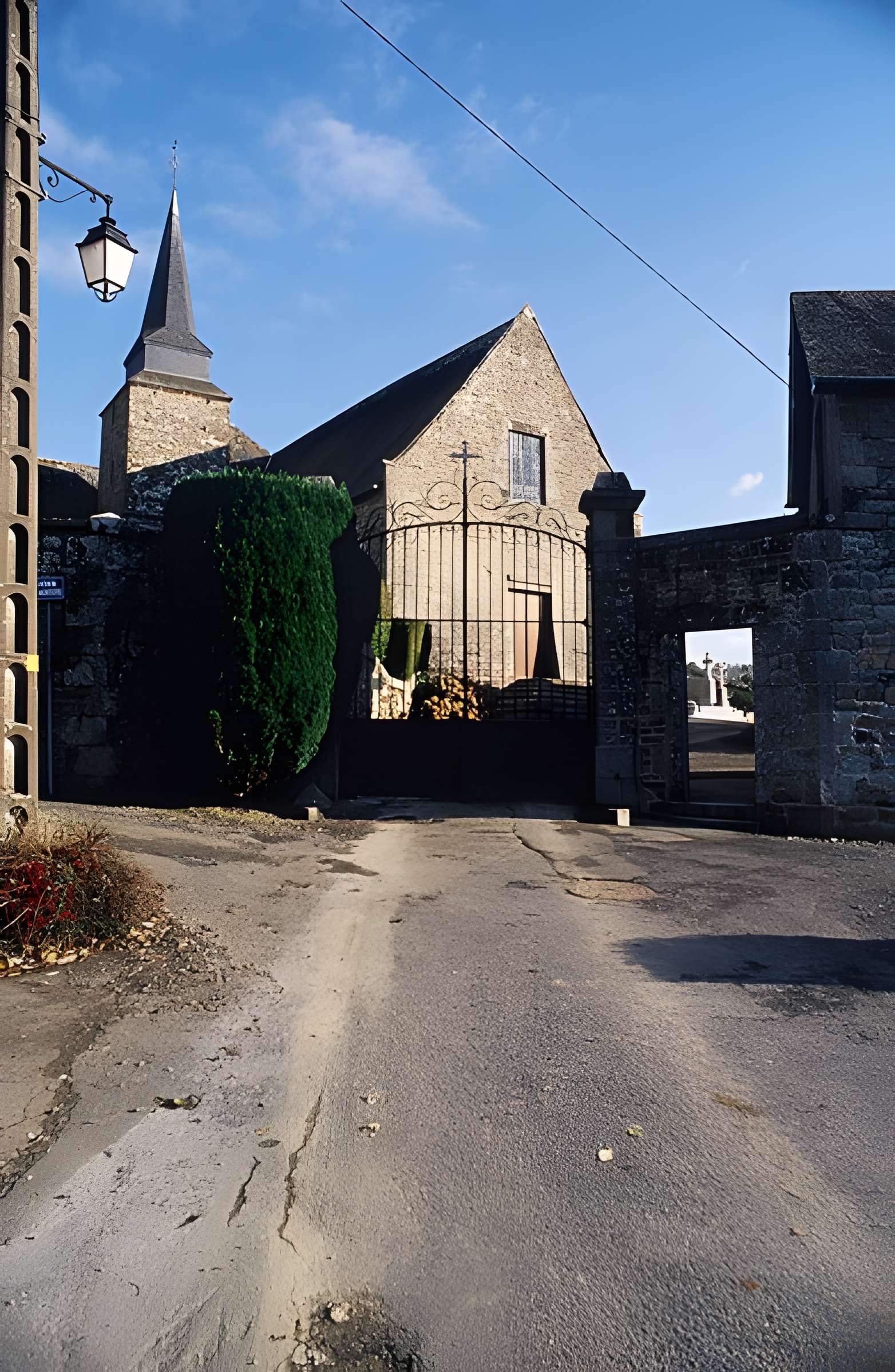 Église Notre-Dame des Montiers de Tinchebray
