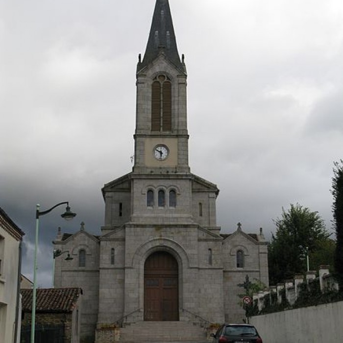 Photo de Église Notre-Dame du Haut-Châlus