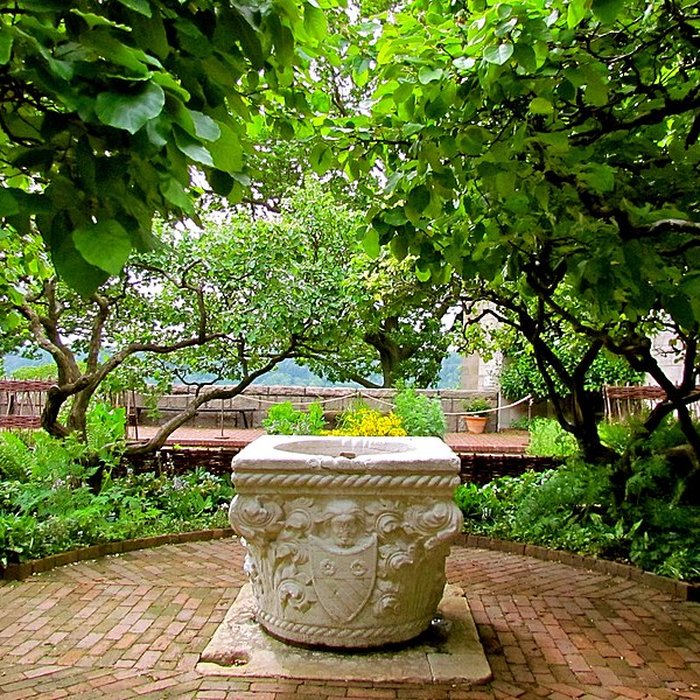 Photo de Abbaye de Bonnefont  également sur commune de Proupiary