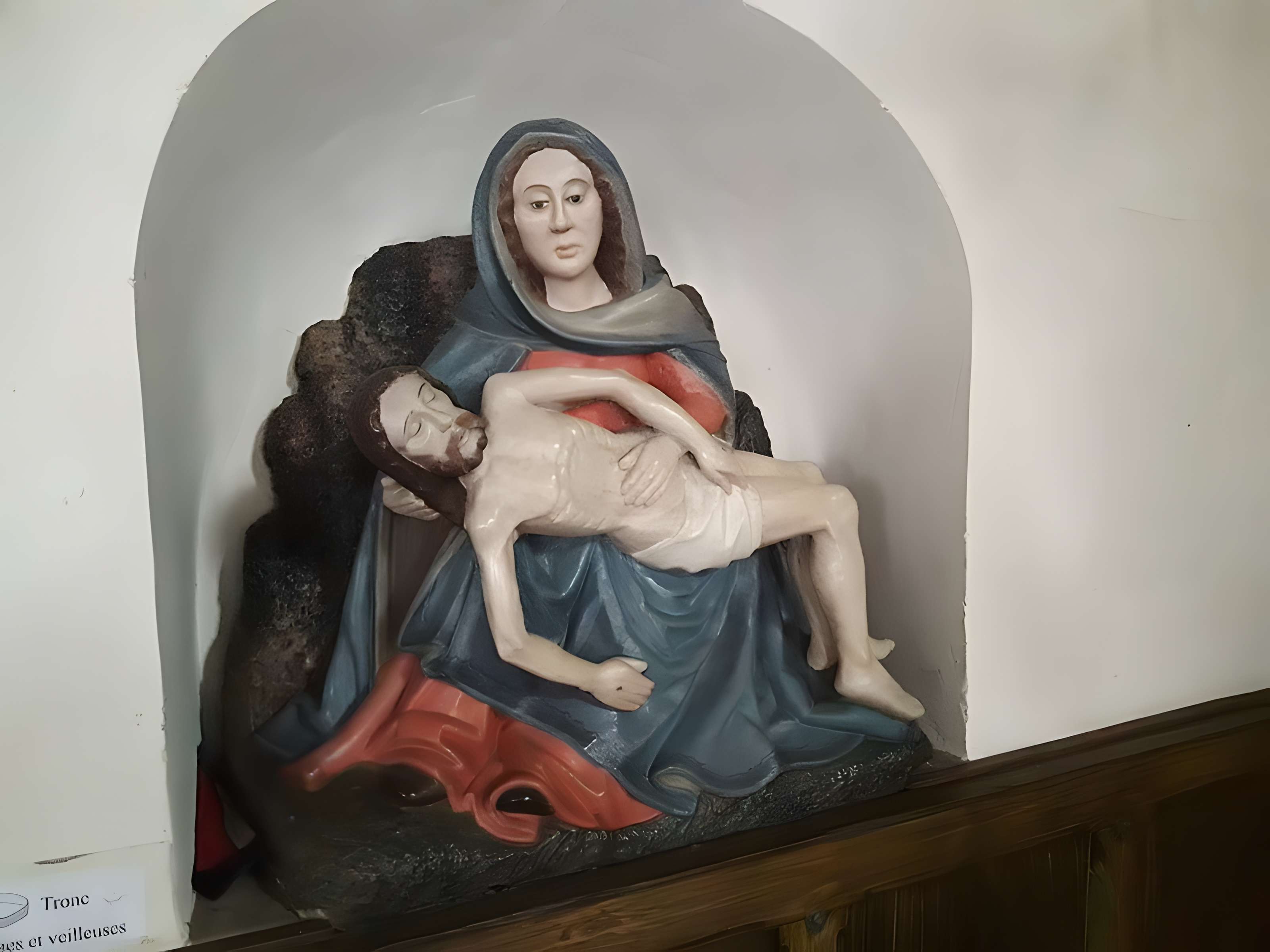 Église Notre-Dame et 3 croix de Val-d'Ajol