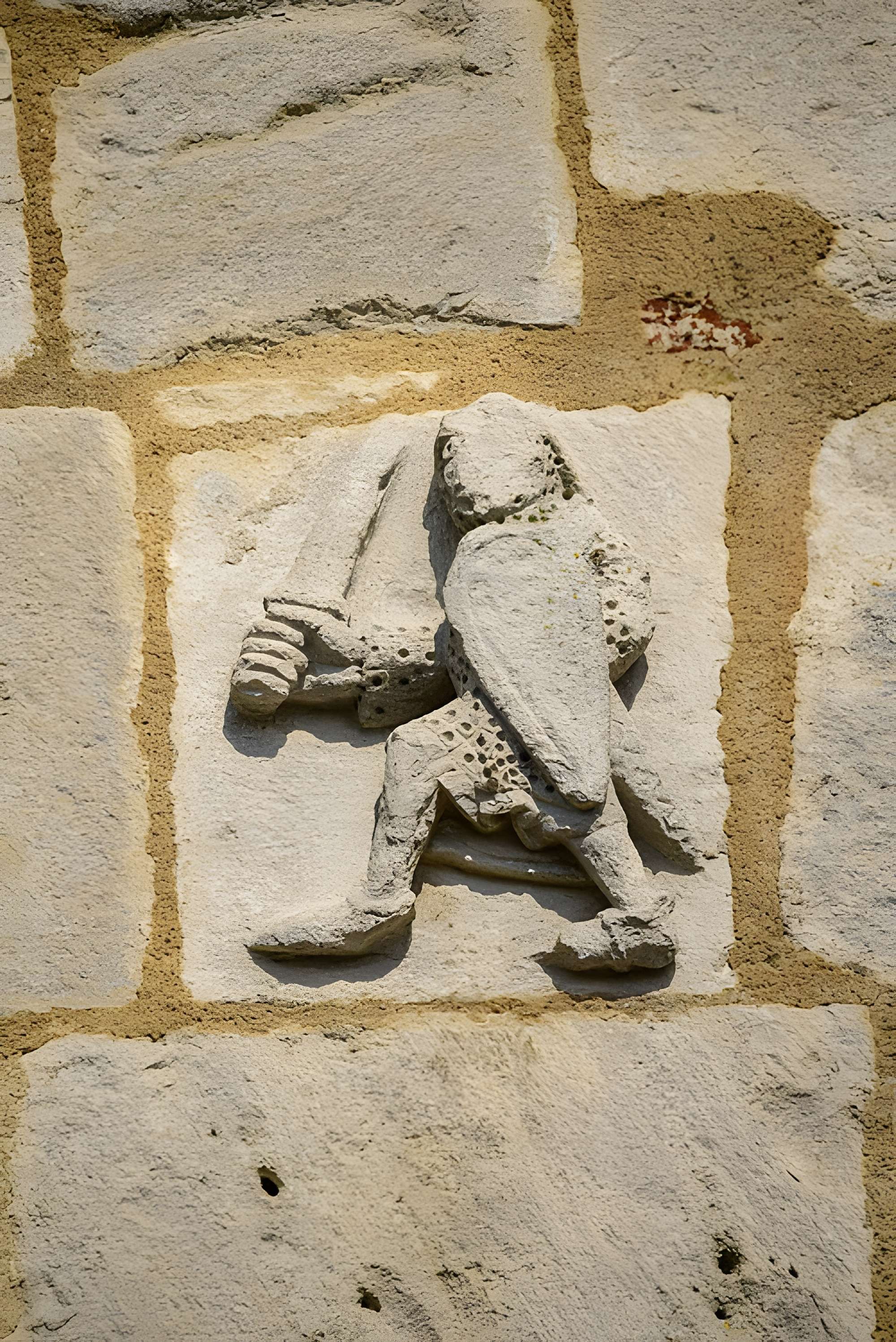 Église Notre-Dame et croix de Plaisance